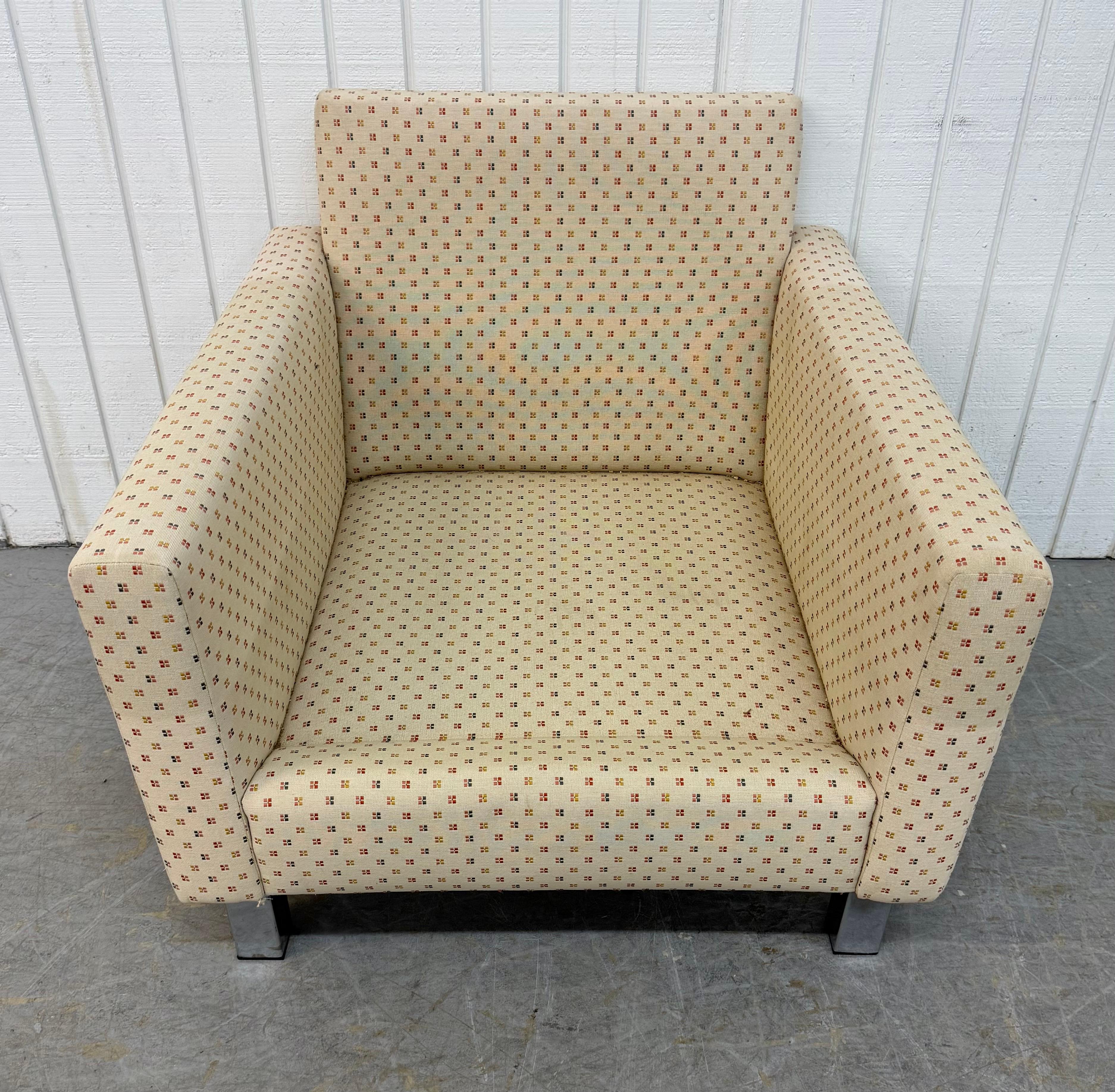 Vintage Milo Baughman Style Club Chairs - Set of 2 en vente 1