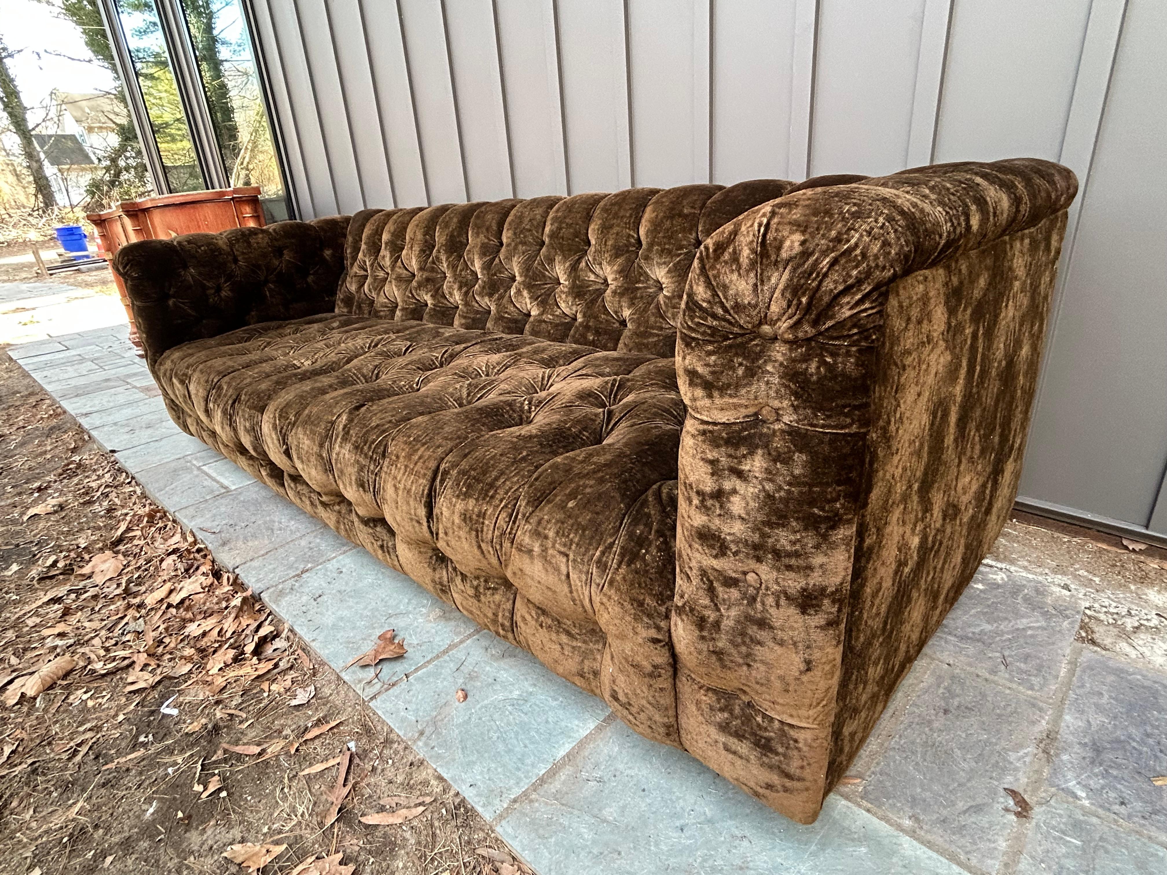Divano vintage stile Milo Baughman Tufted Tuxedo Mid-Century Modern in vendita 9