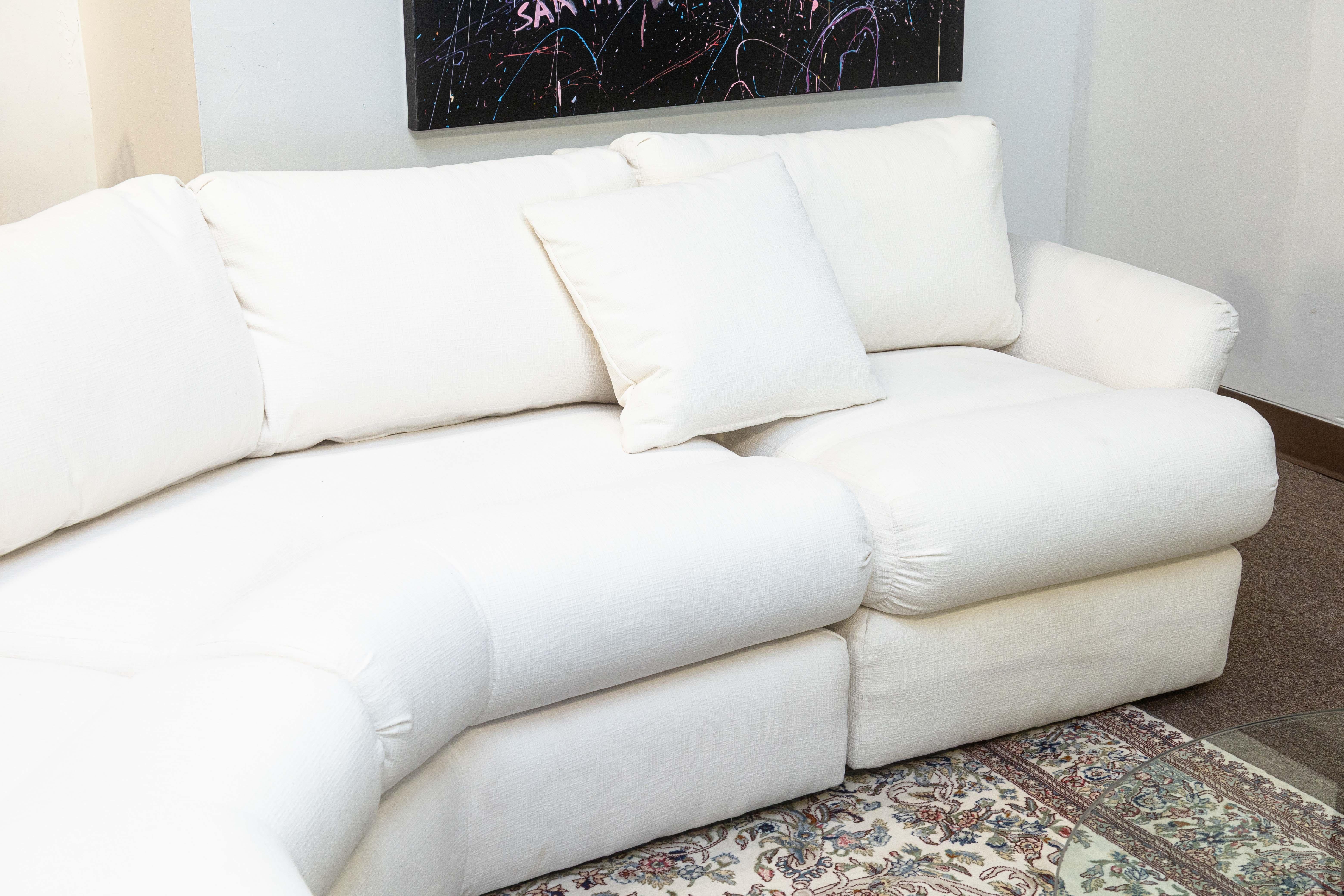 20th Century Vintage Milo Baughman White Fabric Curved 3 Piece Modern Sectional Sofa For Sale
