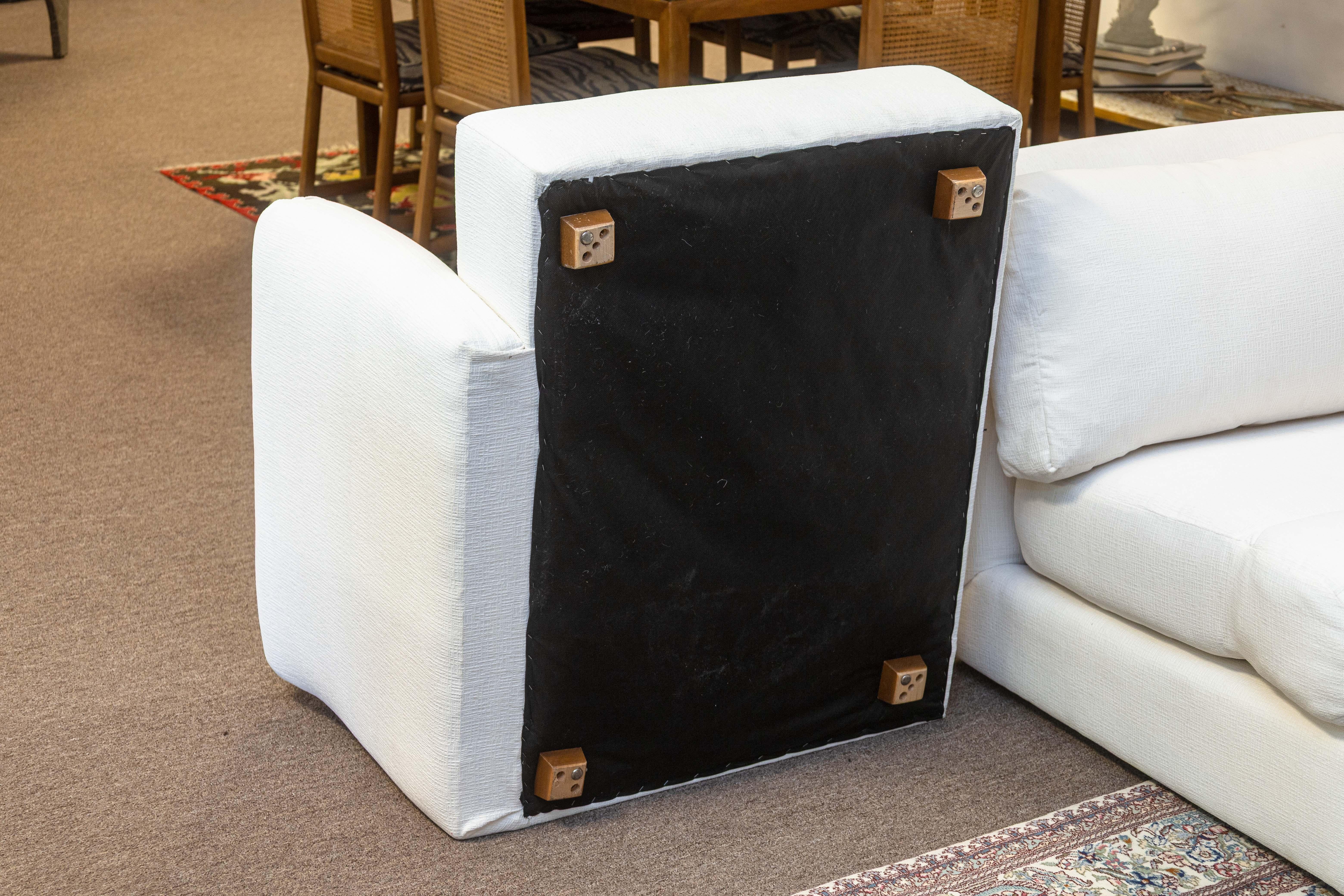 Vintage Milo Baughman White Fabric Curved 3 Piece Modern Sectional Sofa For Sale 3