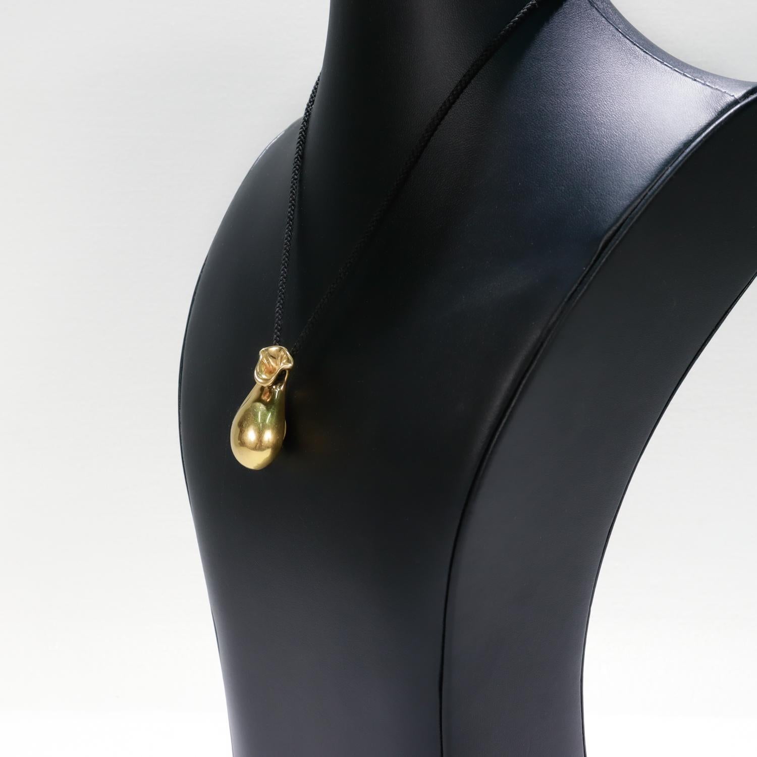 Vintage Minas Spiridis 18k Golden Pouch Pendant Necklace with Secret Compartment 2