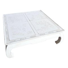 Tavolino da caffè intagliato in bianco in stile Ming Ming d'epoca