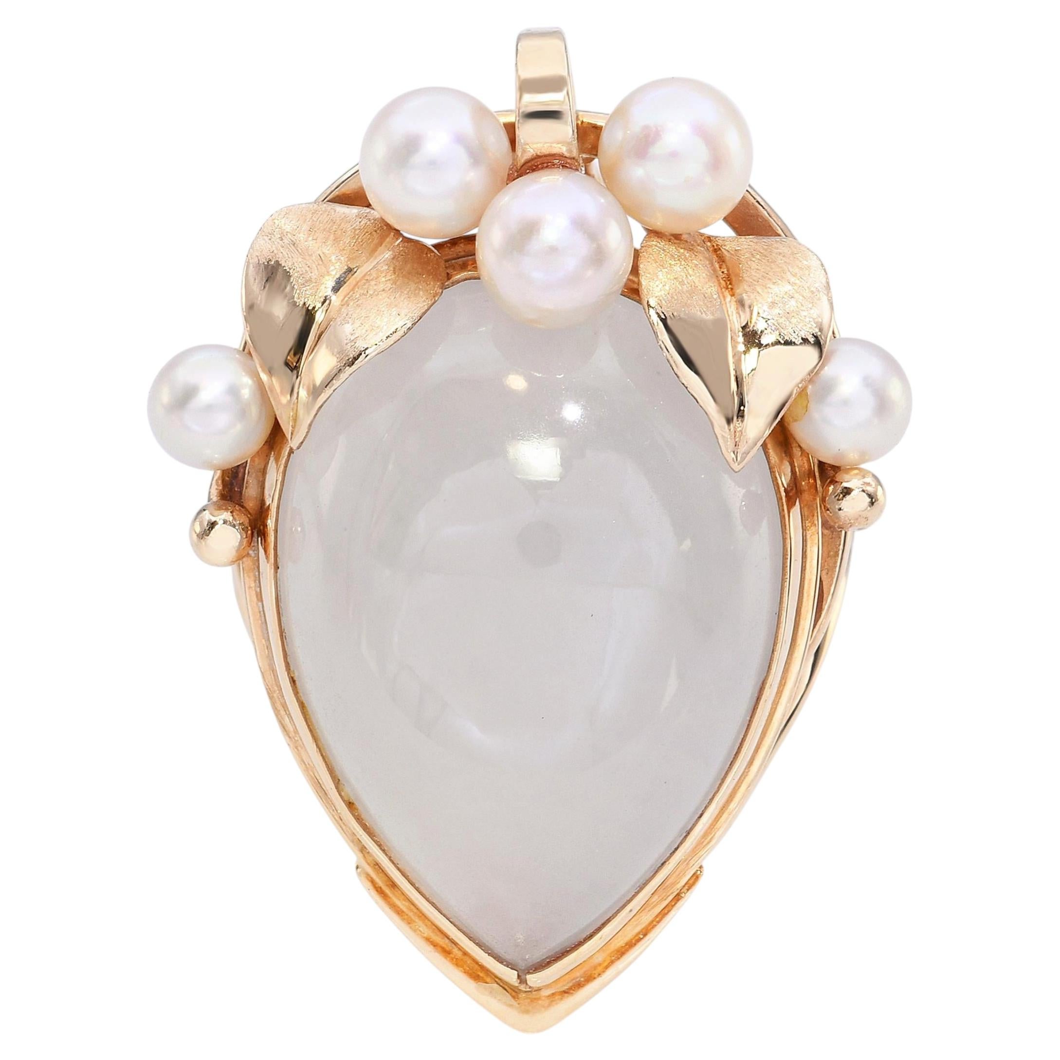 Vintage Ming's 14k Yellow Gold 7.20ct and Pearl Jade Ring
