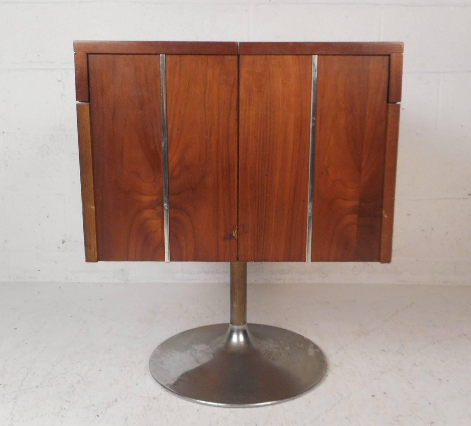 vintage mini bars
