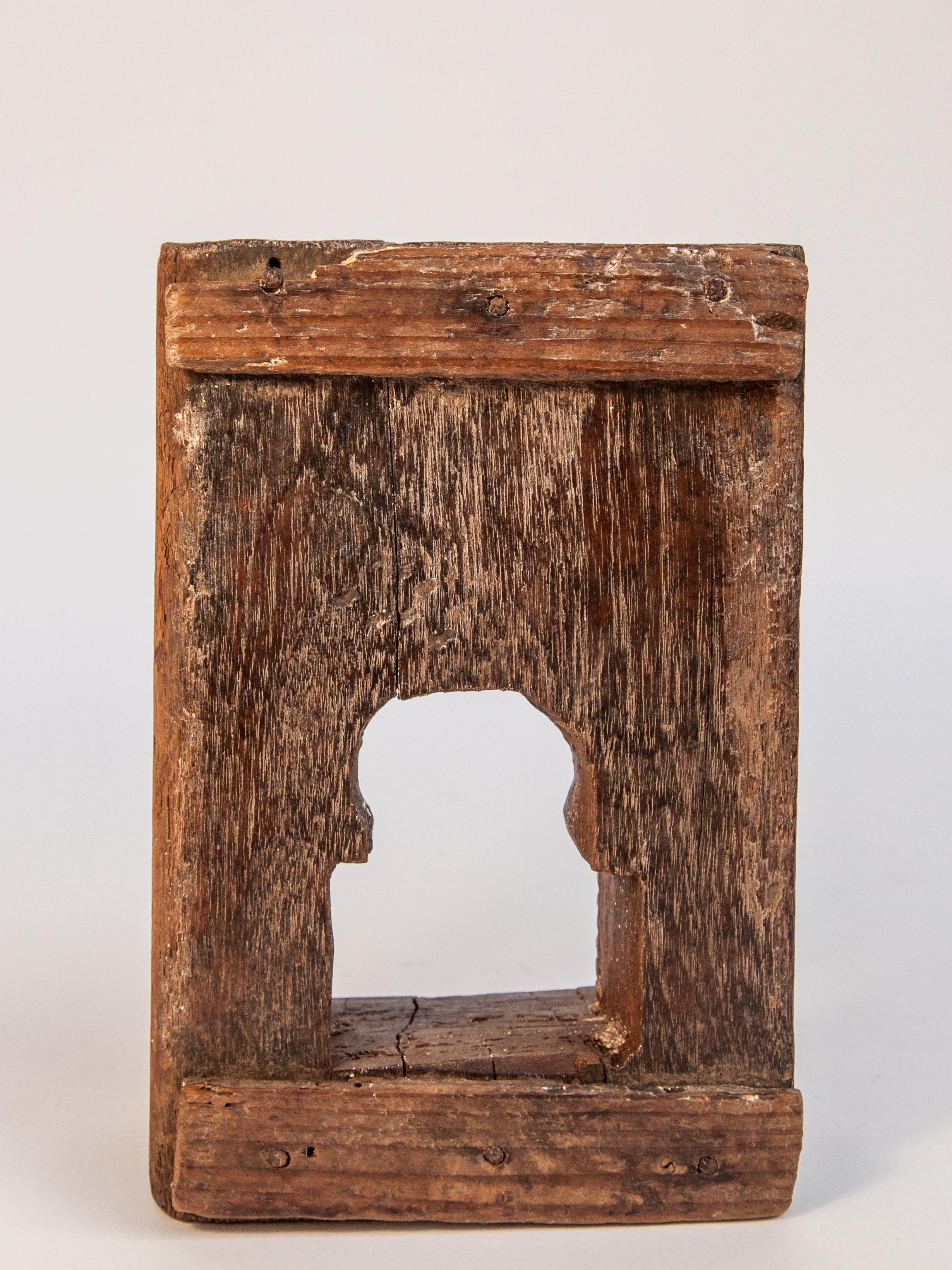 Vintage Miniature Architectural Votive Frame, Mid-20th Century, India 4