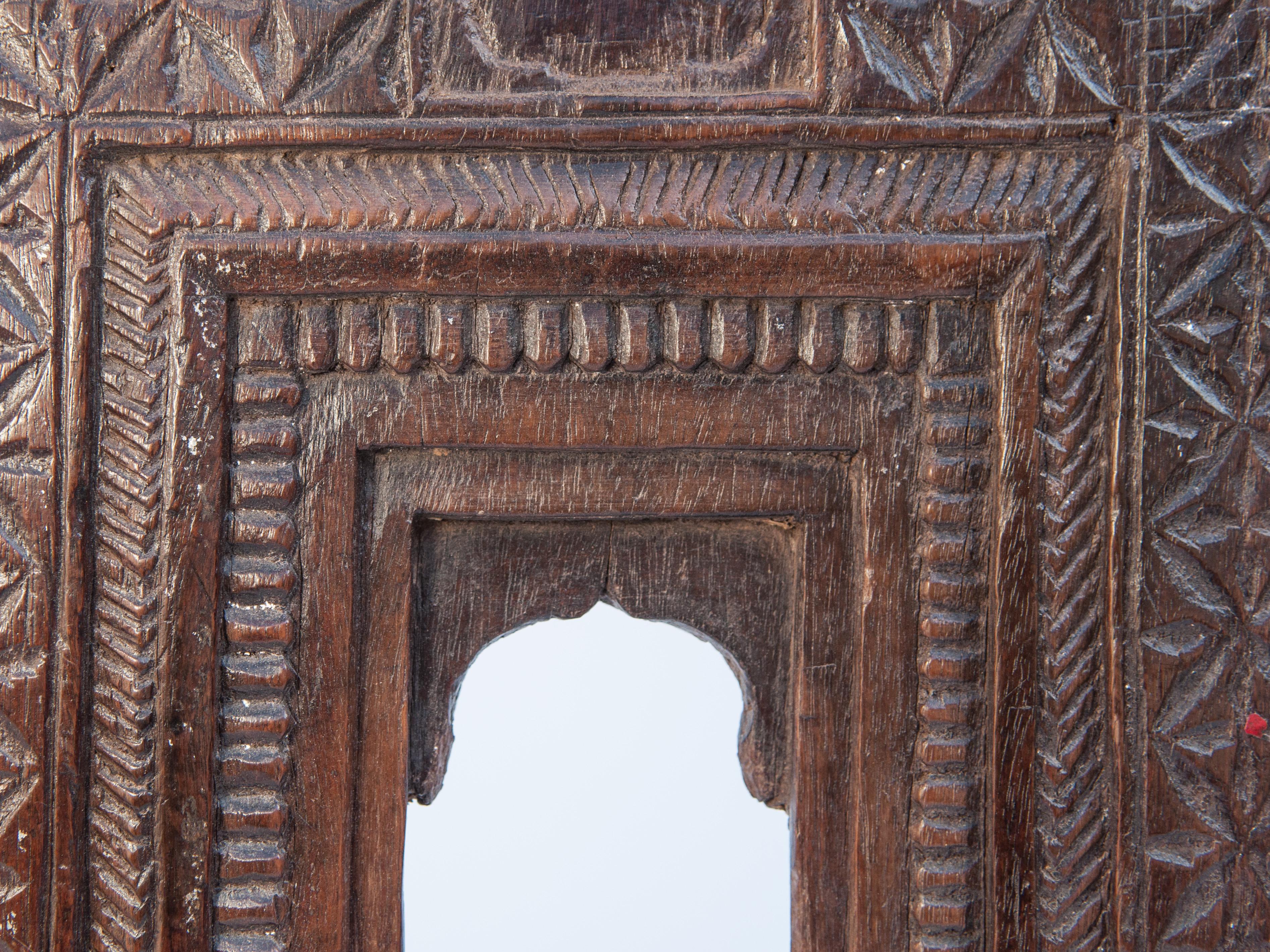 Vintage Miniature Architectural Votive Frame, Mid-20th Century, India 5