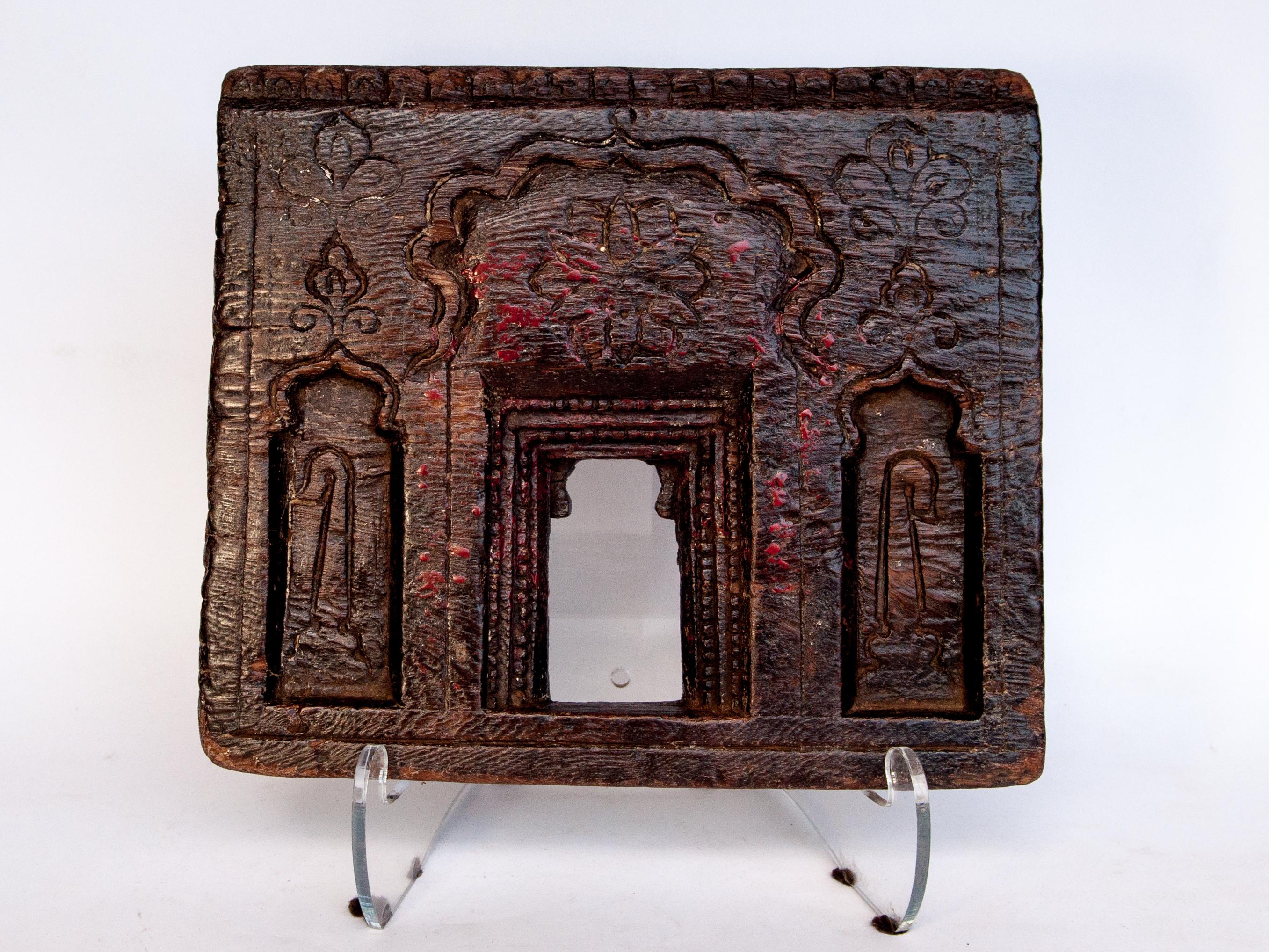 Vintage Miniature Architectural Votive or Picture Frame, Mid-20th Century, India 8