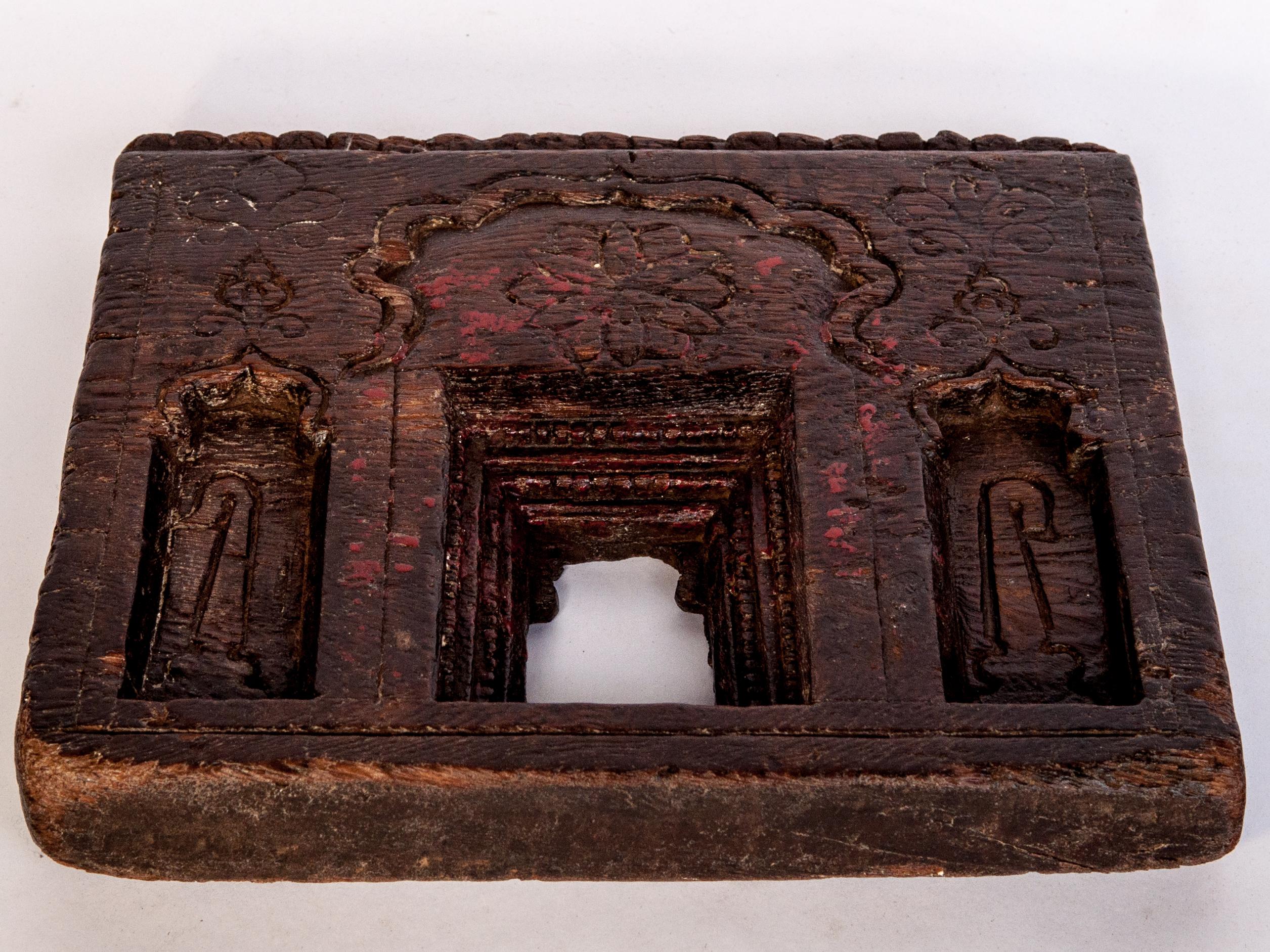 Vintage miniature architectural votive or picture frame, with traces of original paint, mid-20th century, India.
Please note that the display stand in several of the photos is not included in the price, but is available as an option.
This vintage