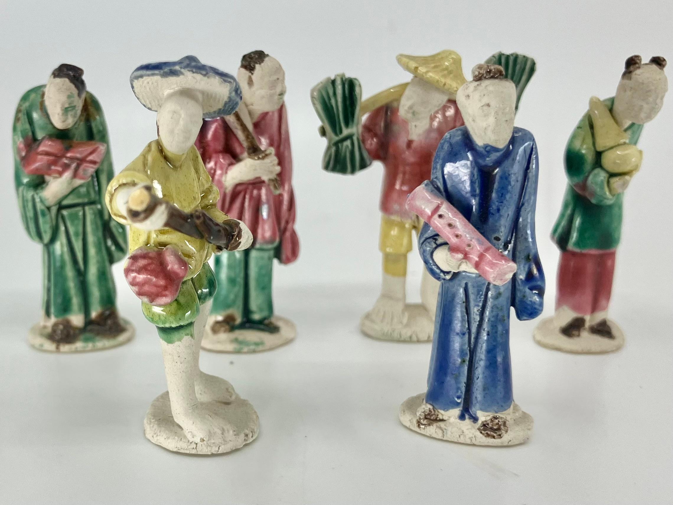 Figure in miniatura di cineserie d'epoca in vendita 5