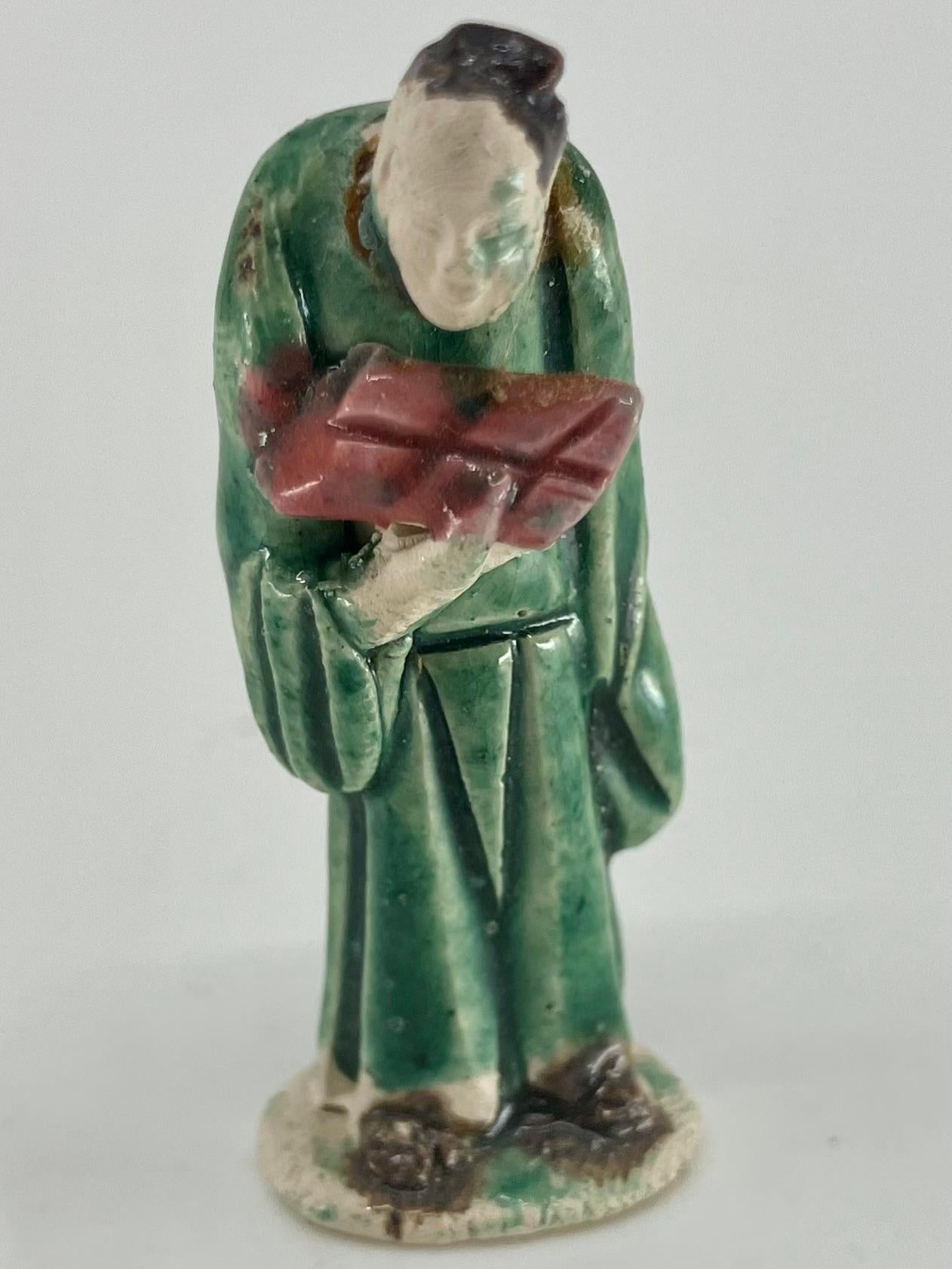 Cinese Figure in miniatura di cineserie d'epoca in vendita