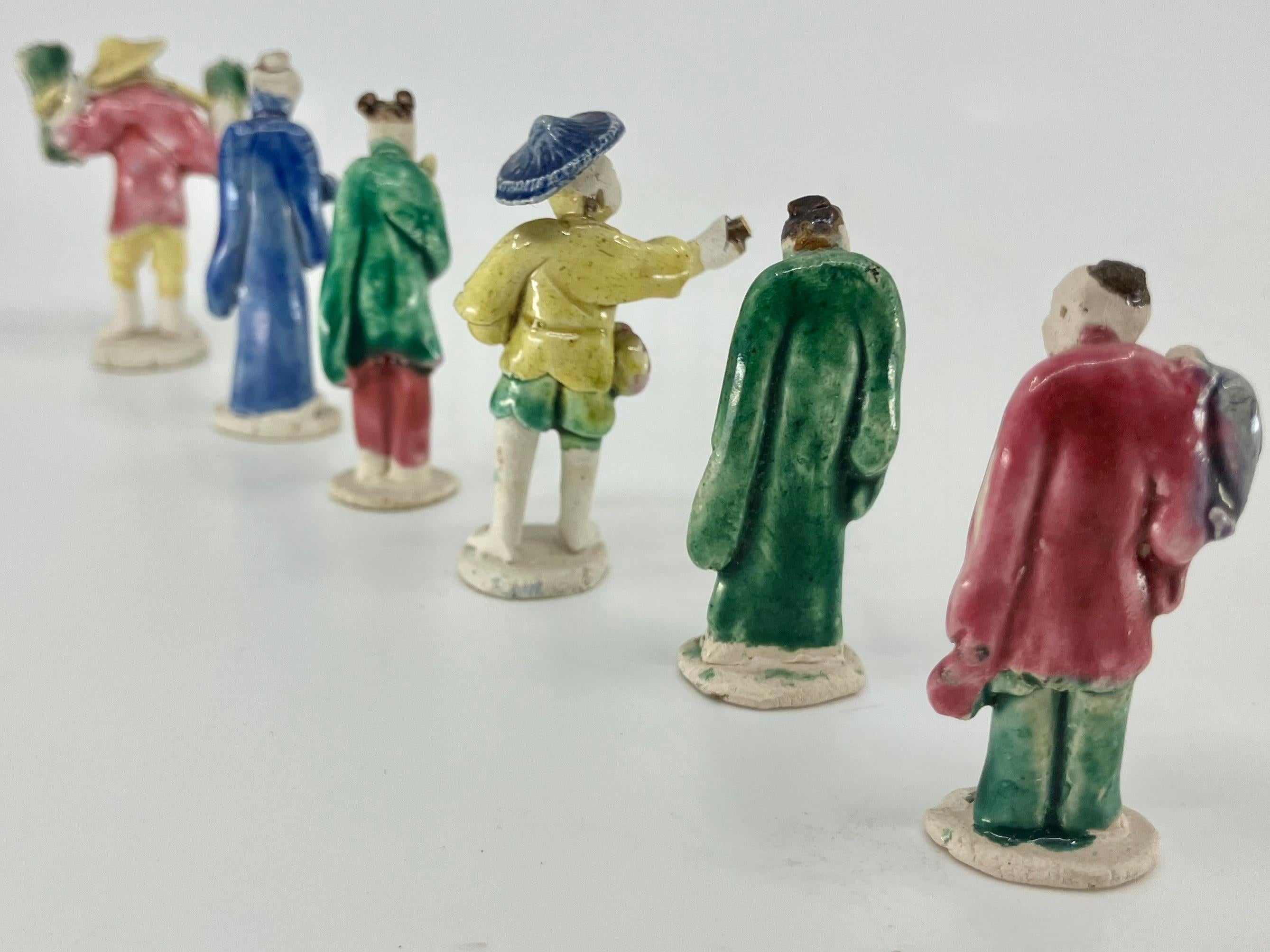 Figure in miniatura di cineserie d'epoca in vendita 1