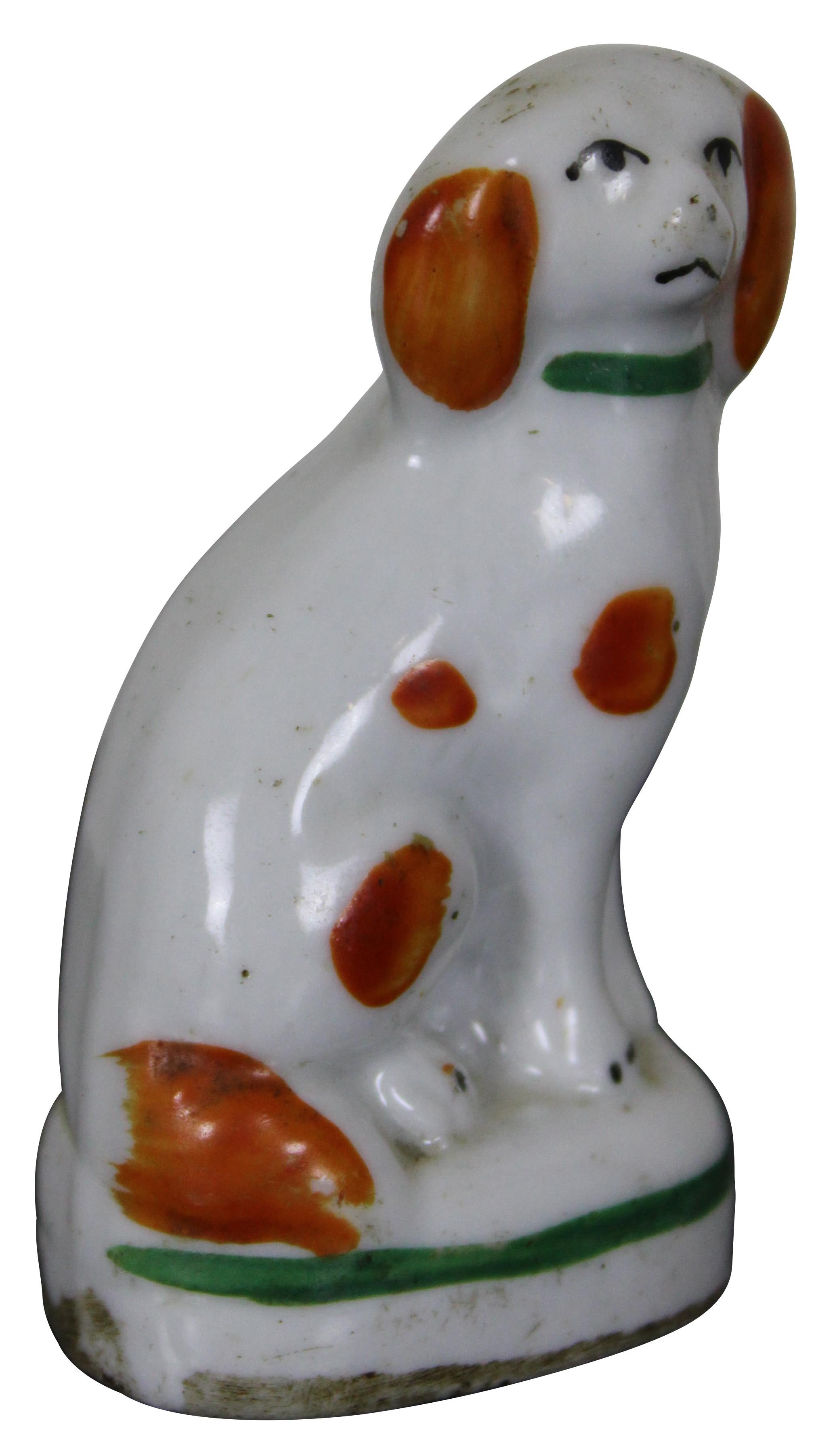 British Colonial Vintage Miniature English Staffordshire Porcelain Seated Dog Spaniel Figurine