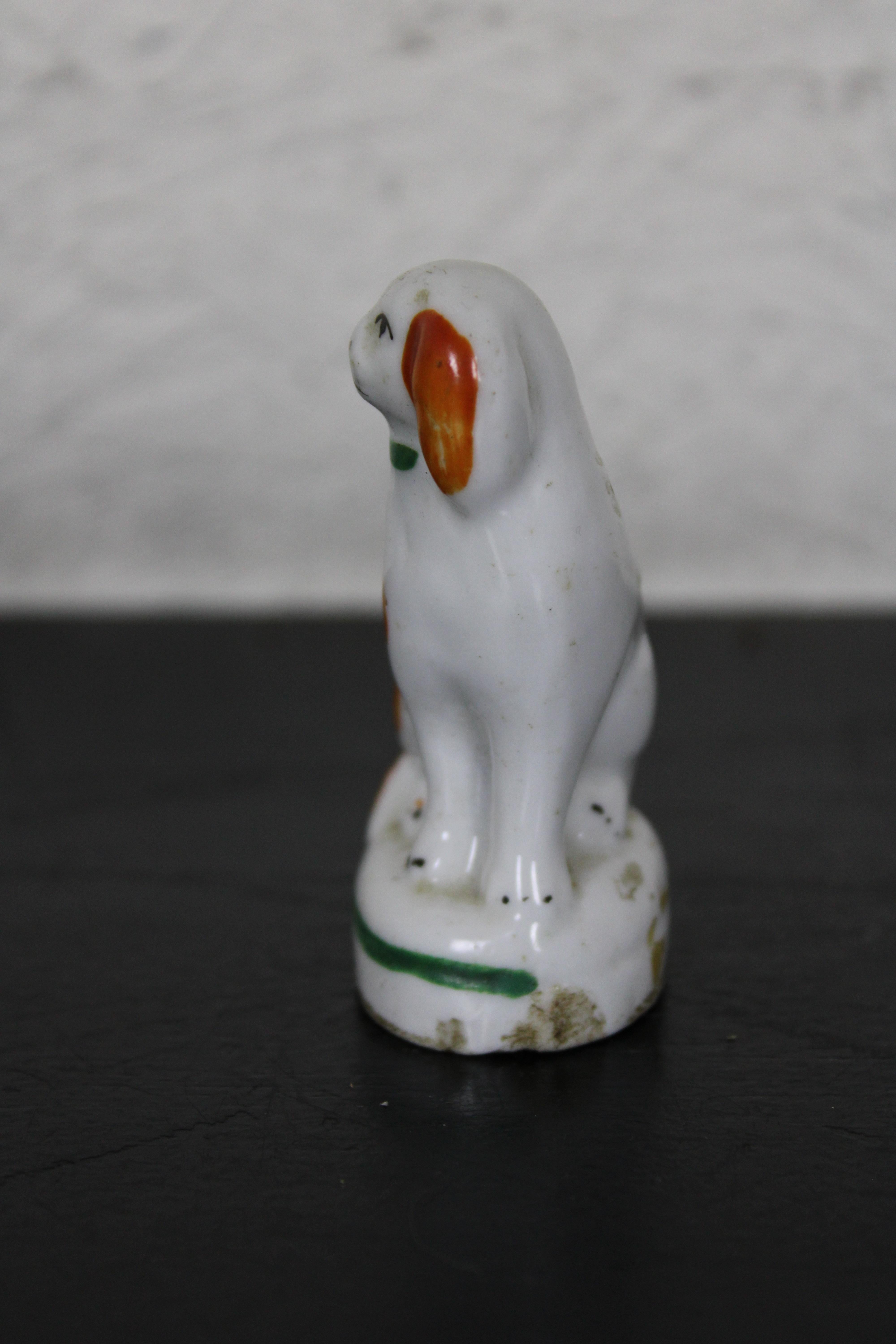 20th Century Vintage Miniature English Staffordshire Porcelain Seated Dog Spaniel Figurine