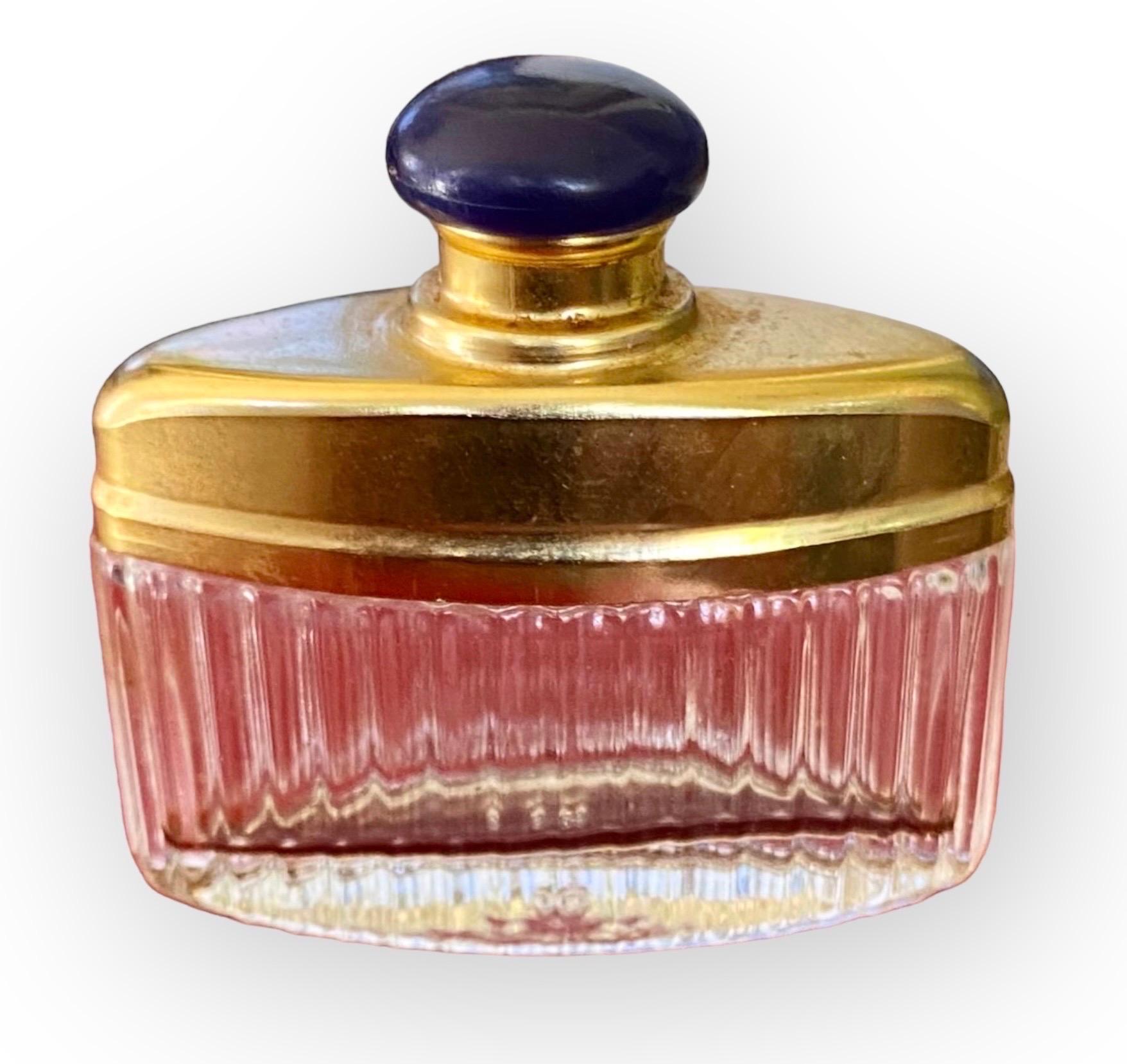 Vintage Miniature Glass Perfume Bottle Lot Discontinued Scents Some French VTG o en vente 3