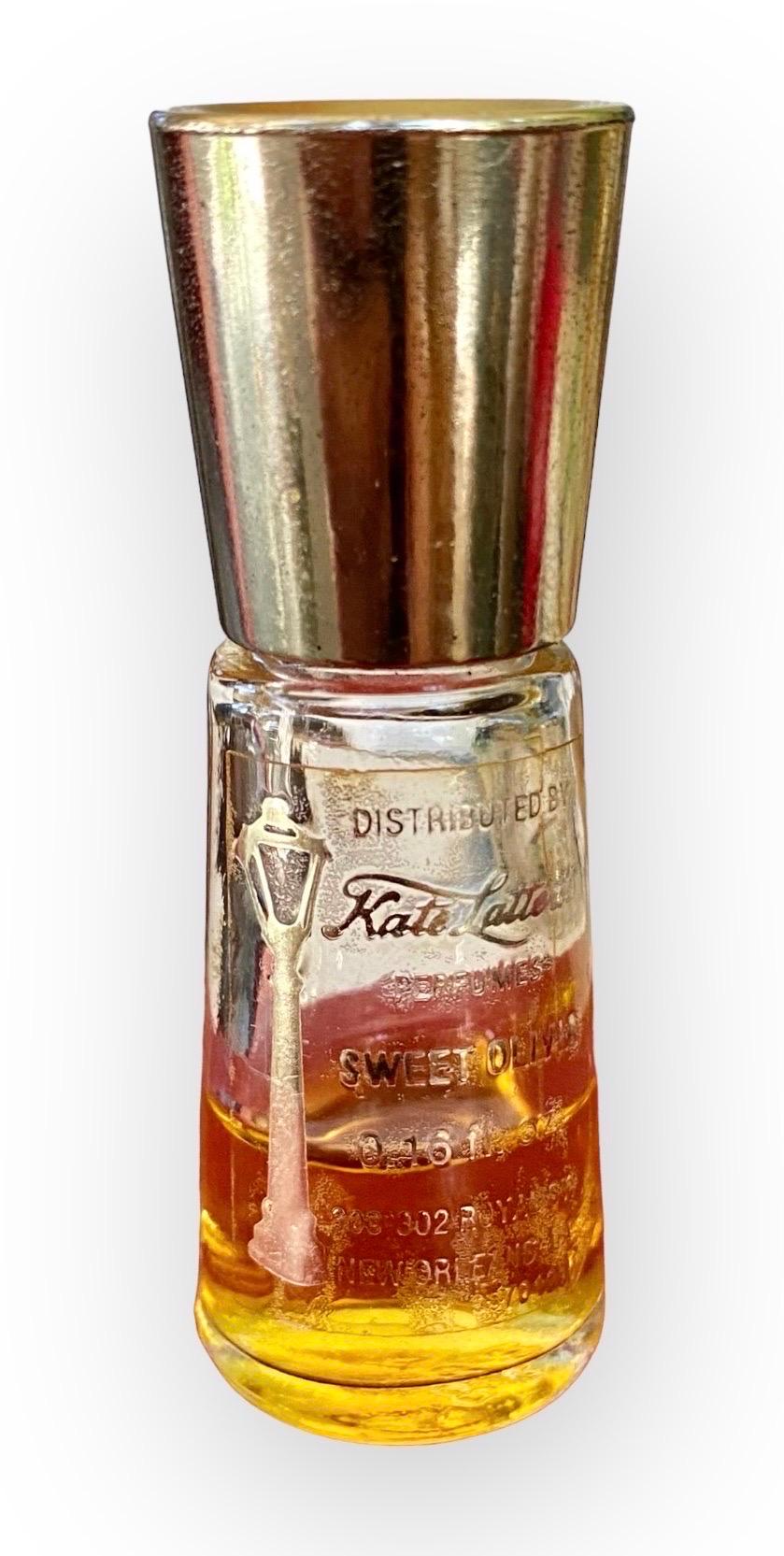 Vintage Miniature Glass Perfume Bottle Lot Discontinued Scents Some French VTG o en vente 1