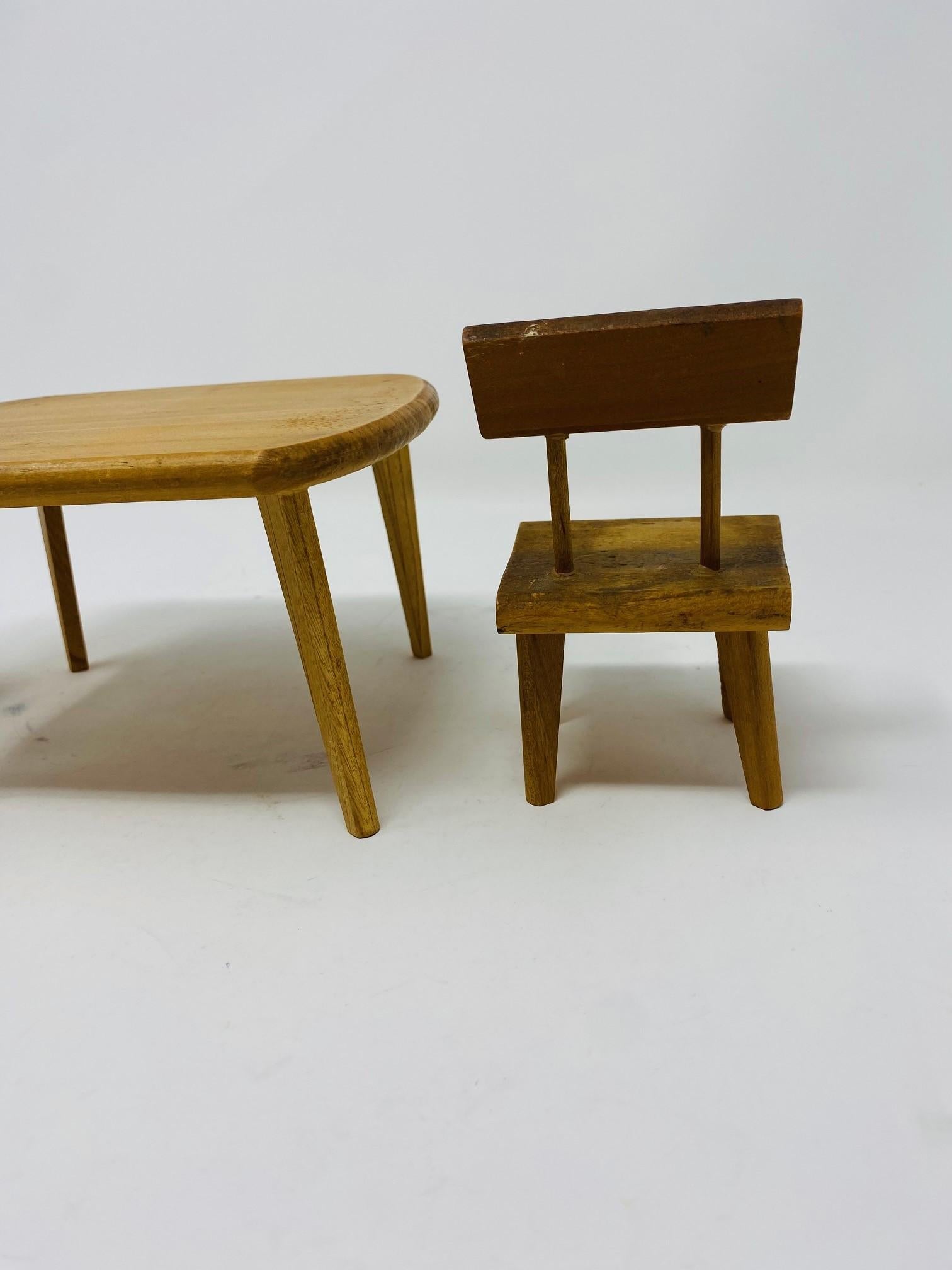 Mid-Century Modern Vintage Miniature Group of Midcentury Table and Chairs For Sale