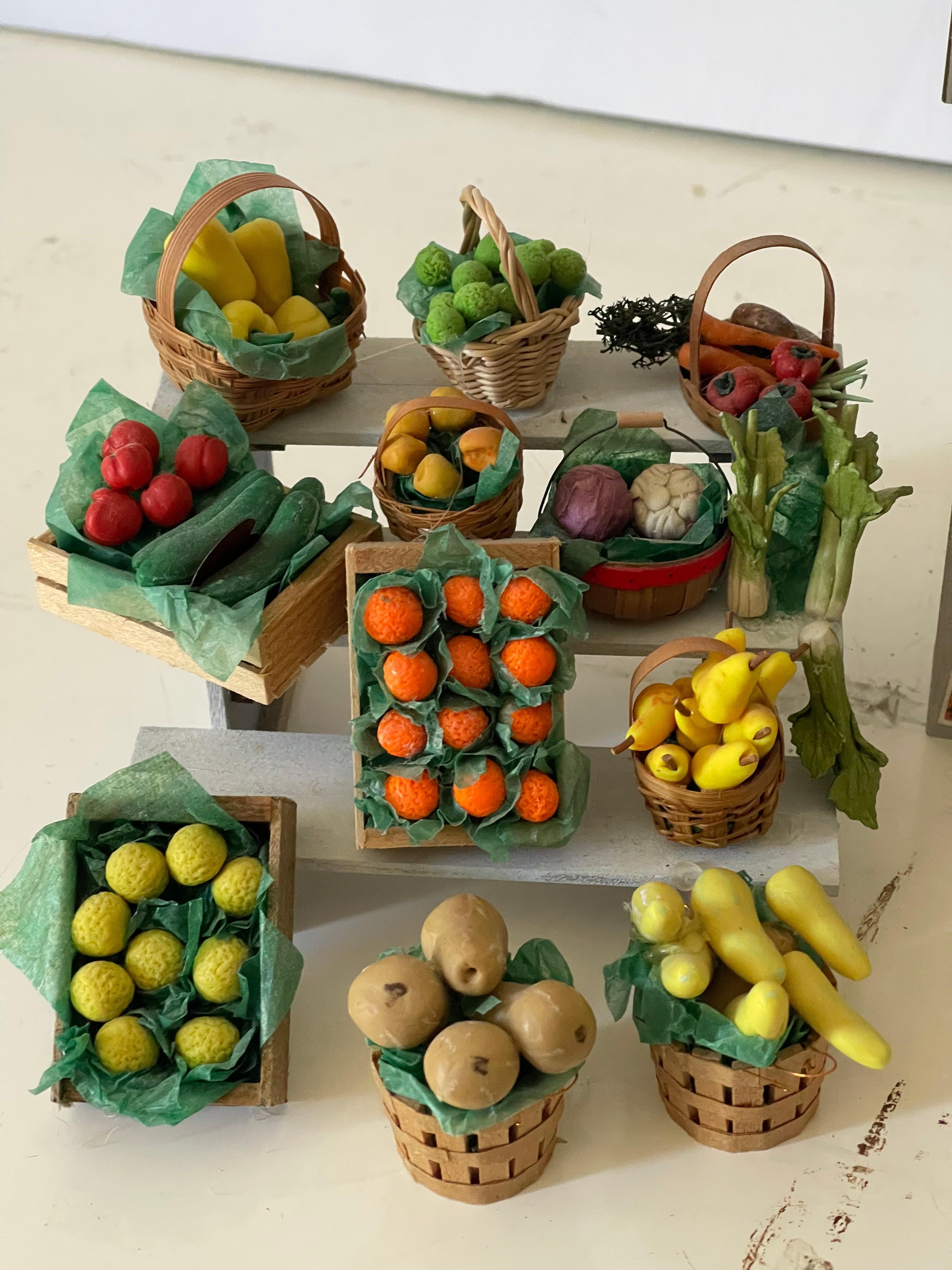 Juguetes Vintage en Miniatura Puesto Mercado de Frutas  Artesano  Hecho Cerámico en venta