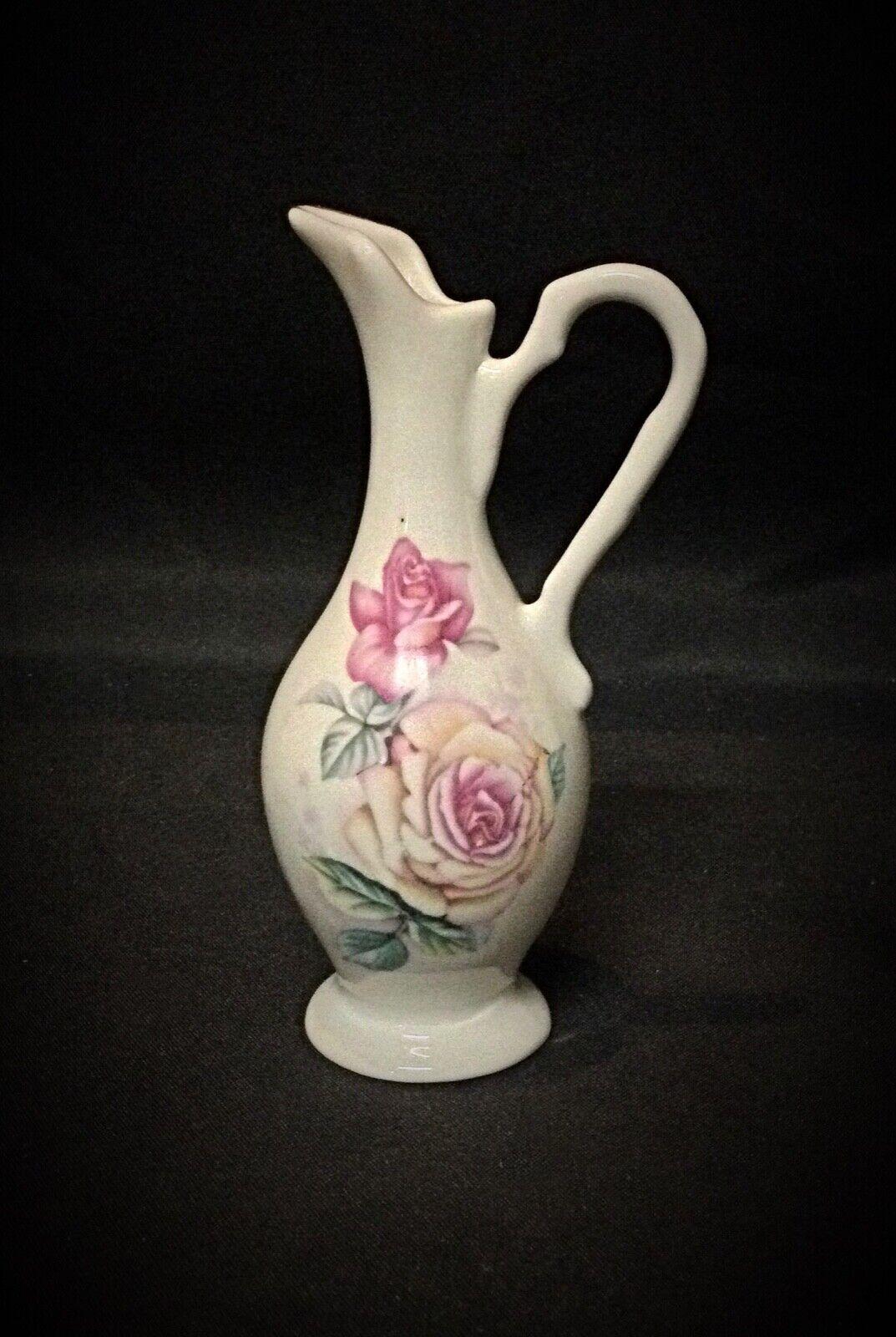 Porcelaine Vase miniature vintage 