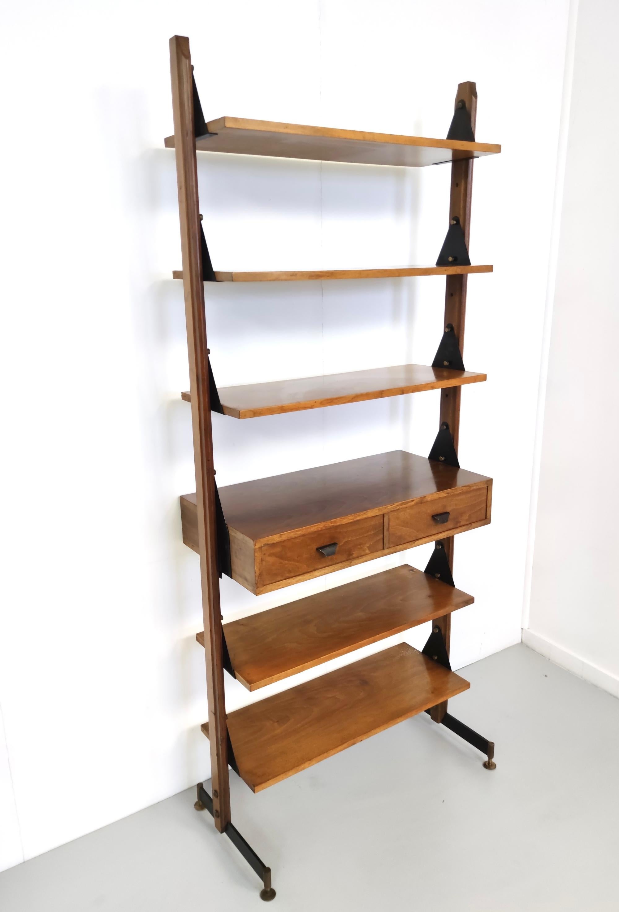 Late 20th Century Vintage Minimal Walnut Bookshelf with Brass and Varnished Metal Details, Italy