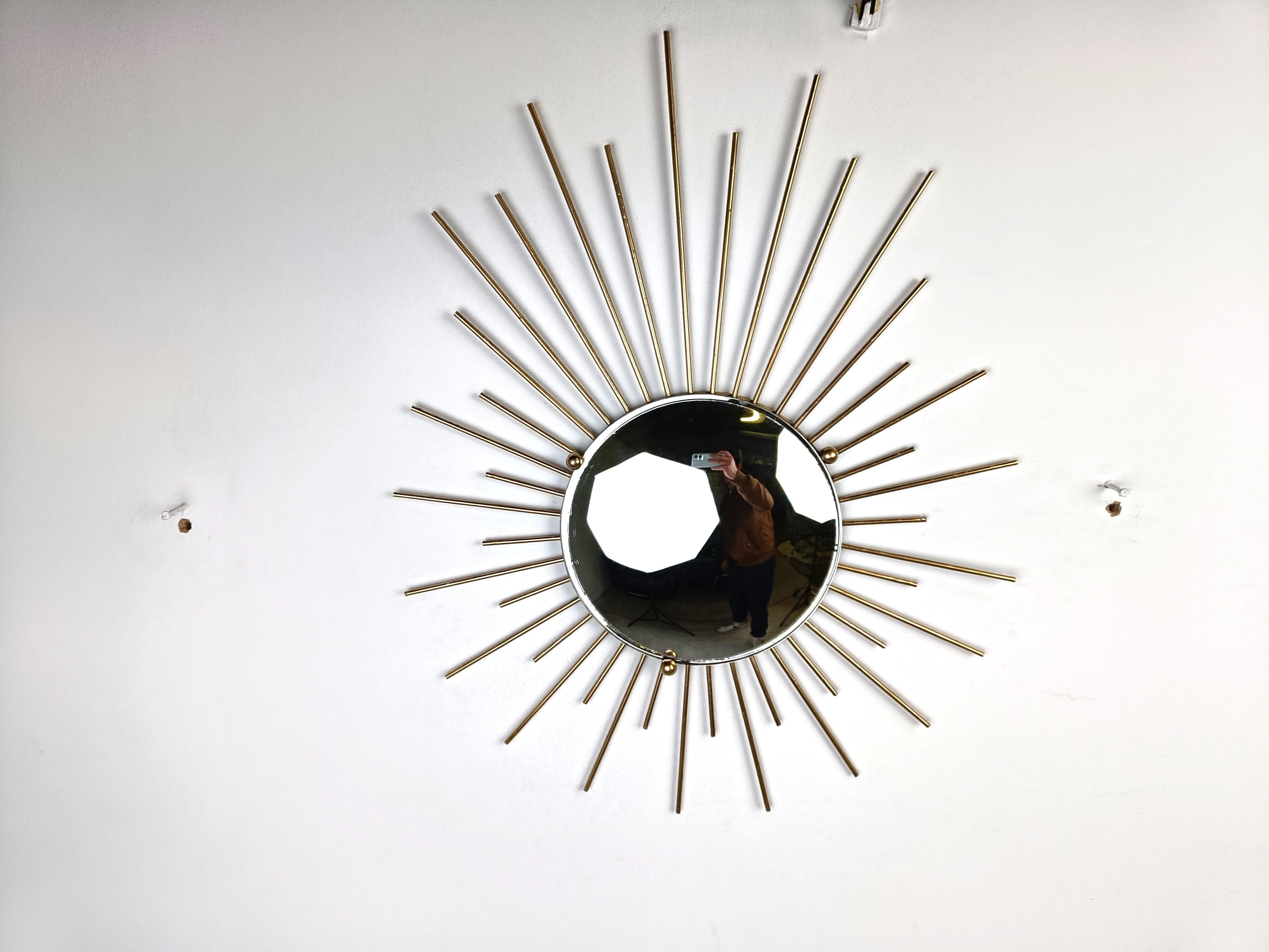 Brass Vintage minimalist brass sunburst mirror, 1970s 
