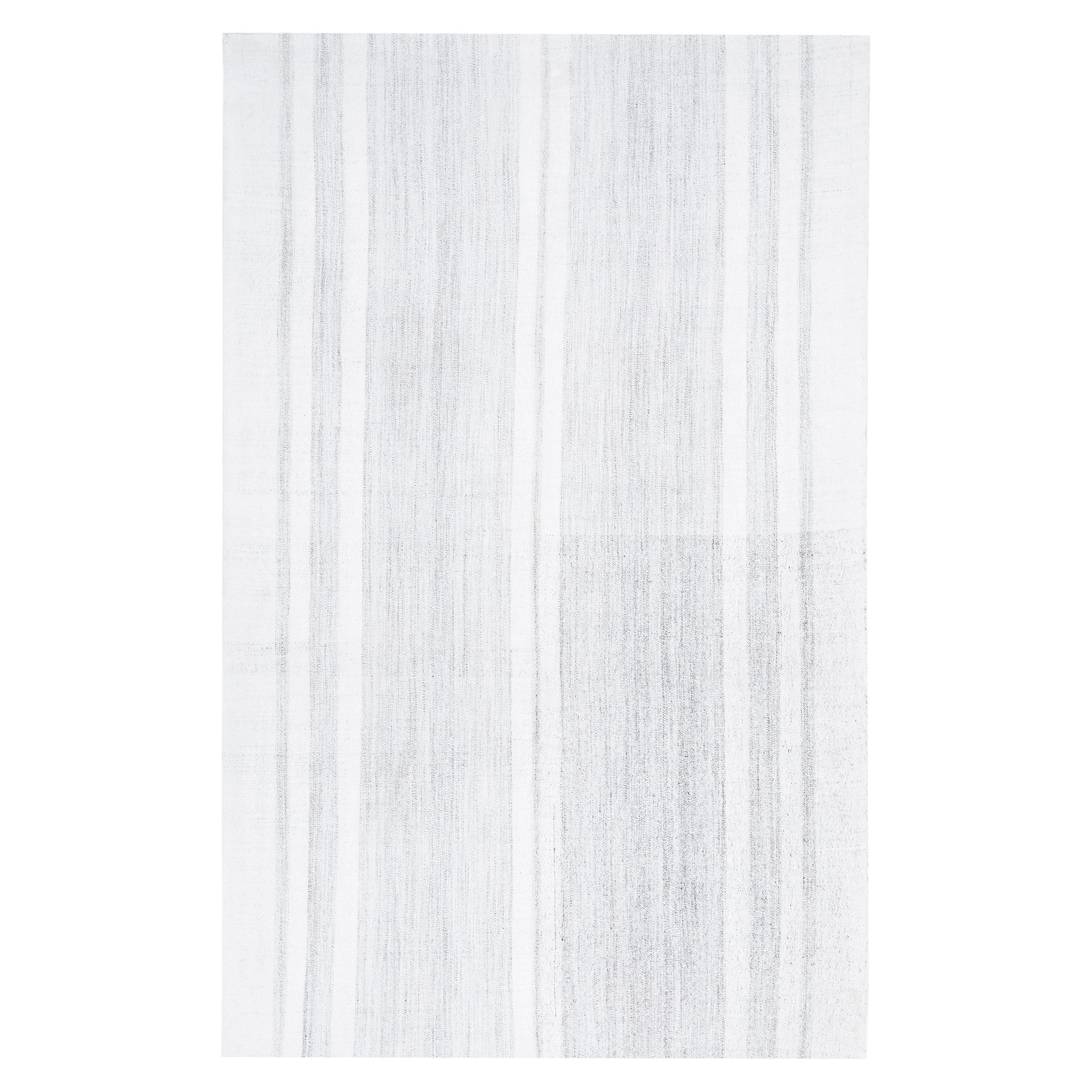 Vintage Mid-Century Modern Flat-Weave Rug in White Tone