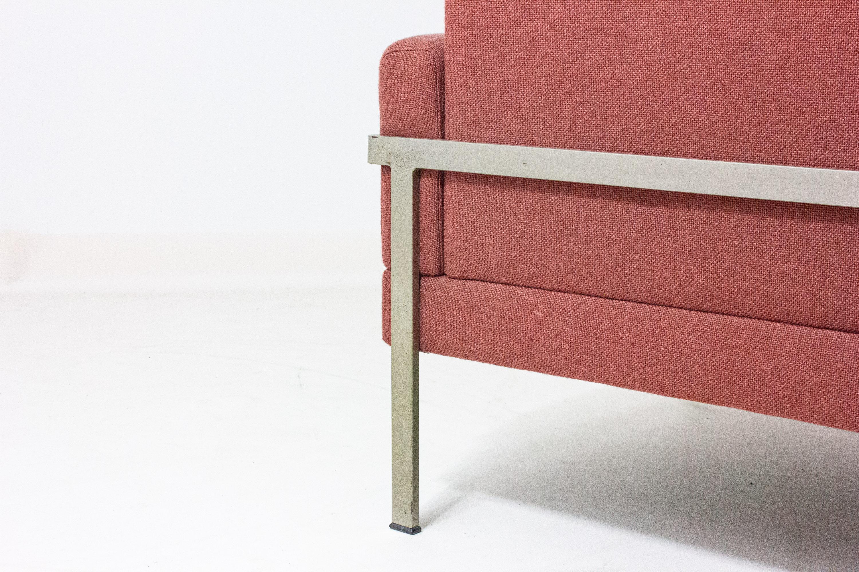 Minimalistischer Gelderland Sessel, 1960er Jahre im Angebot 8