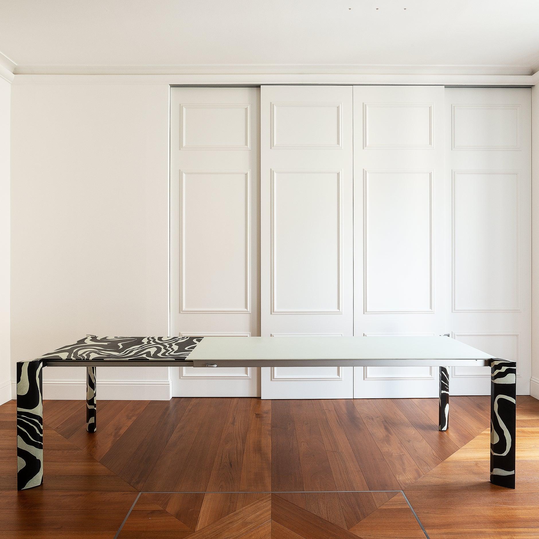 Minimalist LAAB Metaverso Table Aluminium Extendable Long Black White For Sale 5