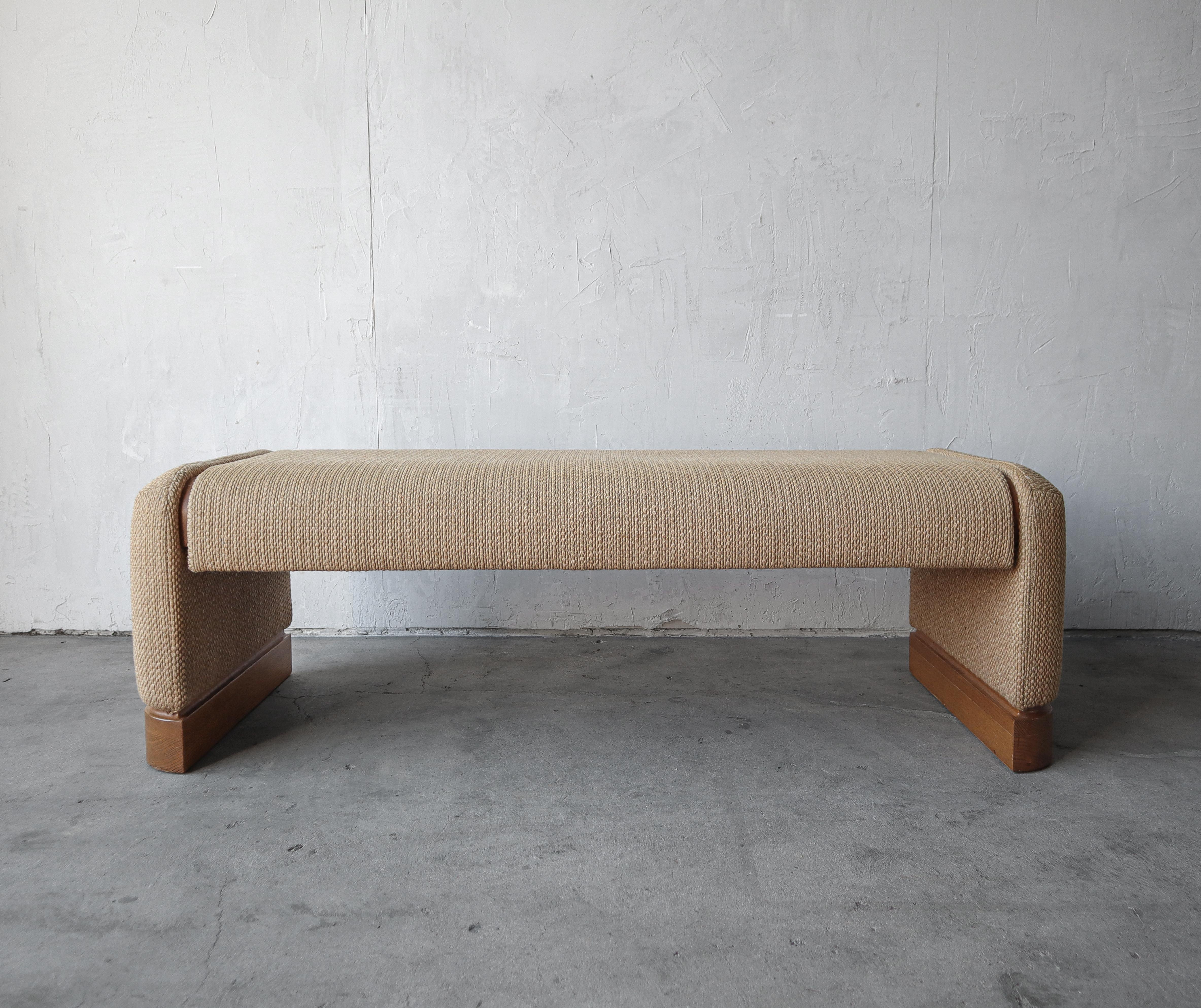 Super minimalist bench with nice chunky tweed fabric and oak accents.  This bench is very heavy and VERY well made, feels like contract furniture quality.

Left as found in great vintage condition.  Fabric is useable, free of any stains, marks,
