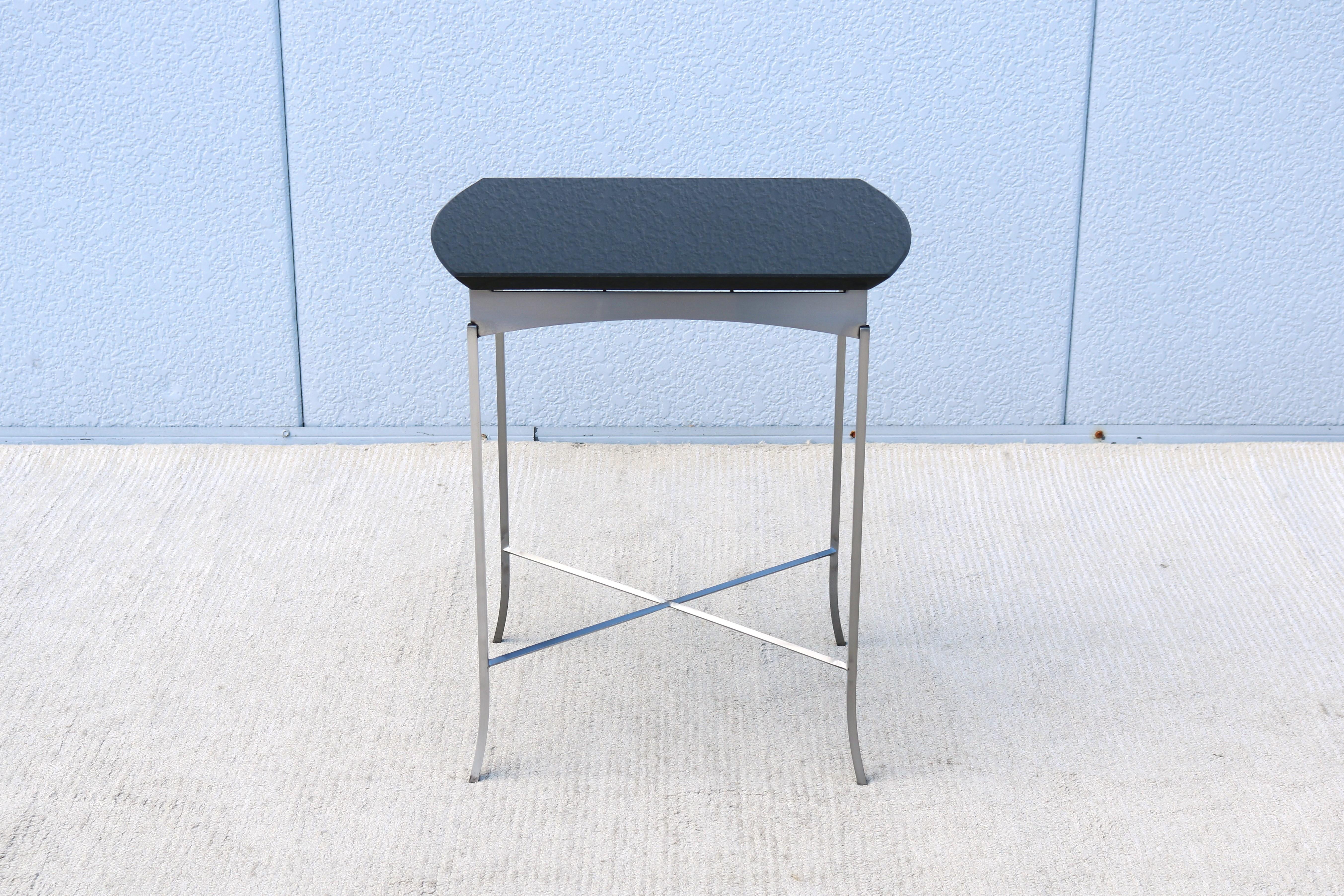 Tavolino minimalista d'epoca Tom McHugh per Brayton McHugh in granito e acciaio in vendita 7