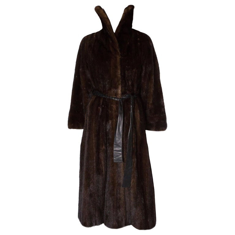 How Much Is A Vintage Mink Coat Worth, How Much Is A 40 Year Old Mink Coat Worth