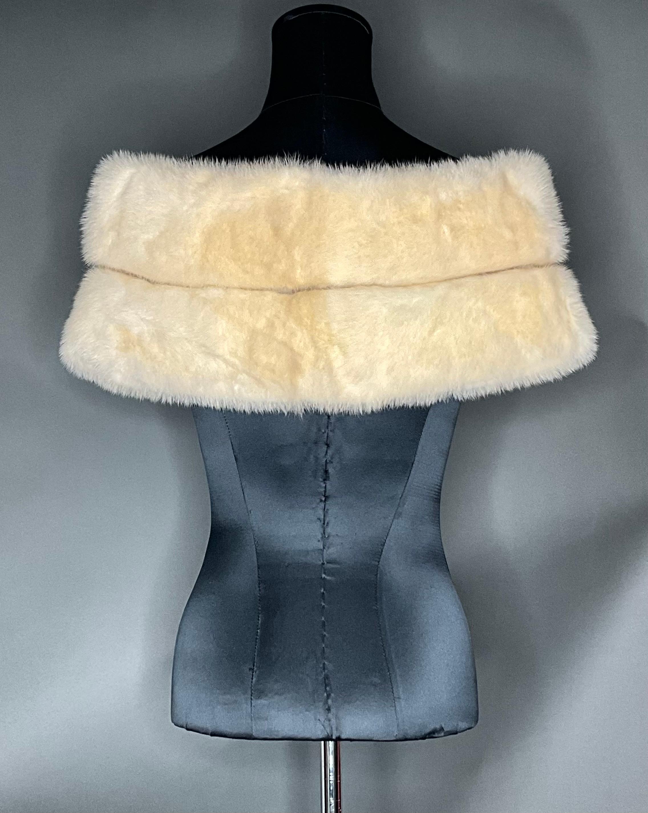 Vintage Mink Fur Stole with Black Bow For Sale 1