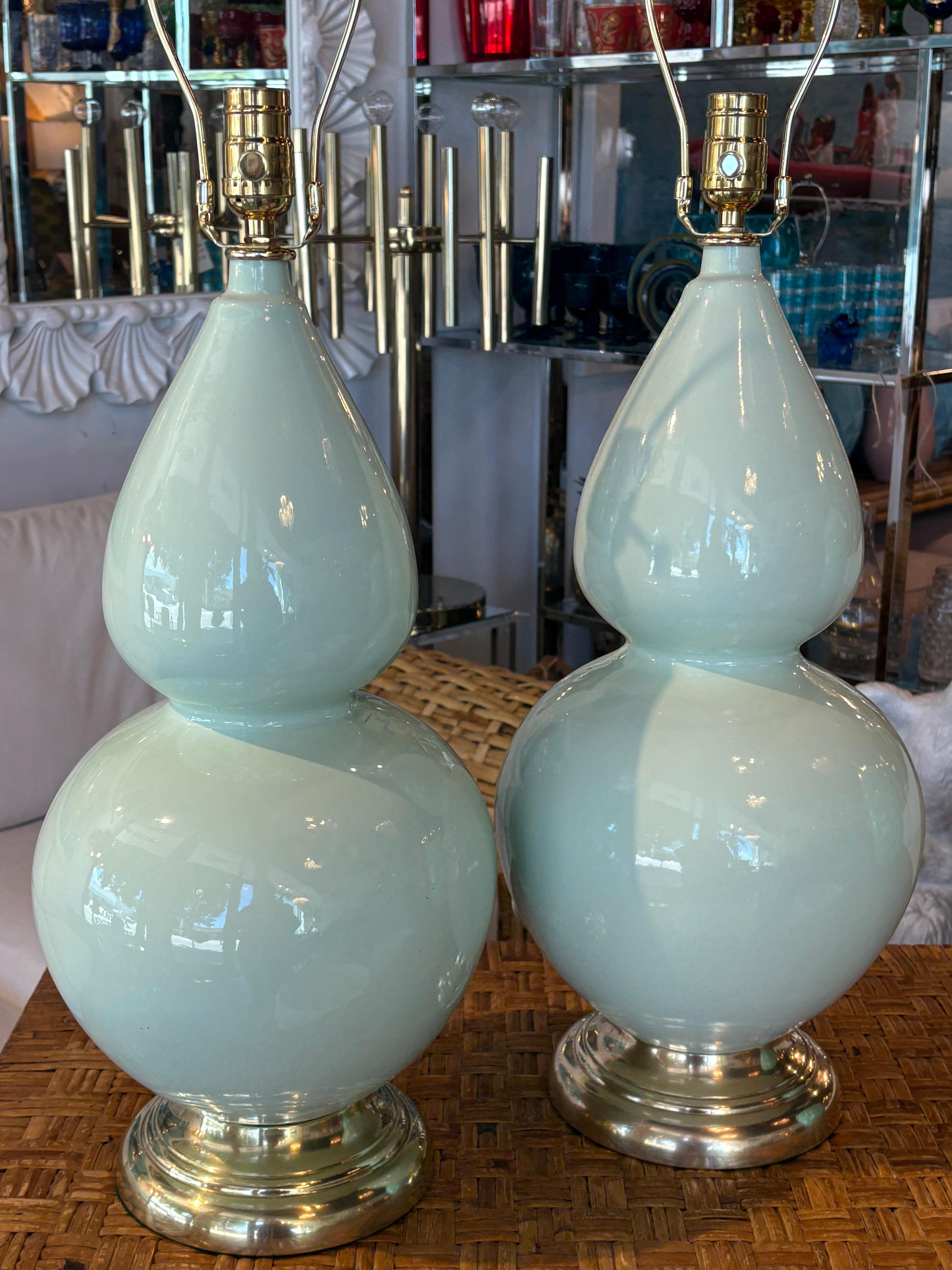 Vintage Mint Green Ceramic Gourd Shape Table Lamps Newly Wired & Brass Hardware In Good Condition For Sale In West Palm Beach, FL