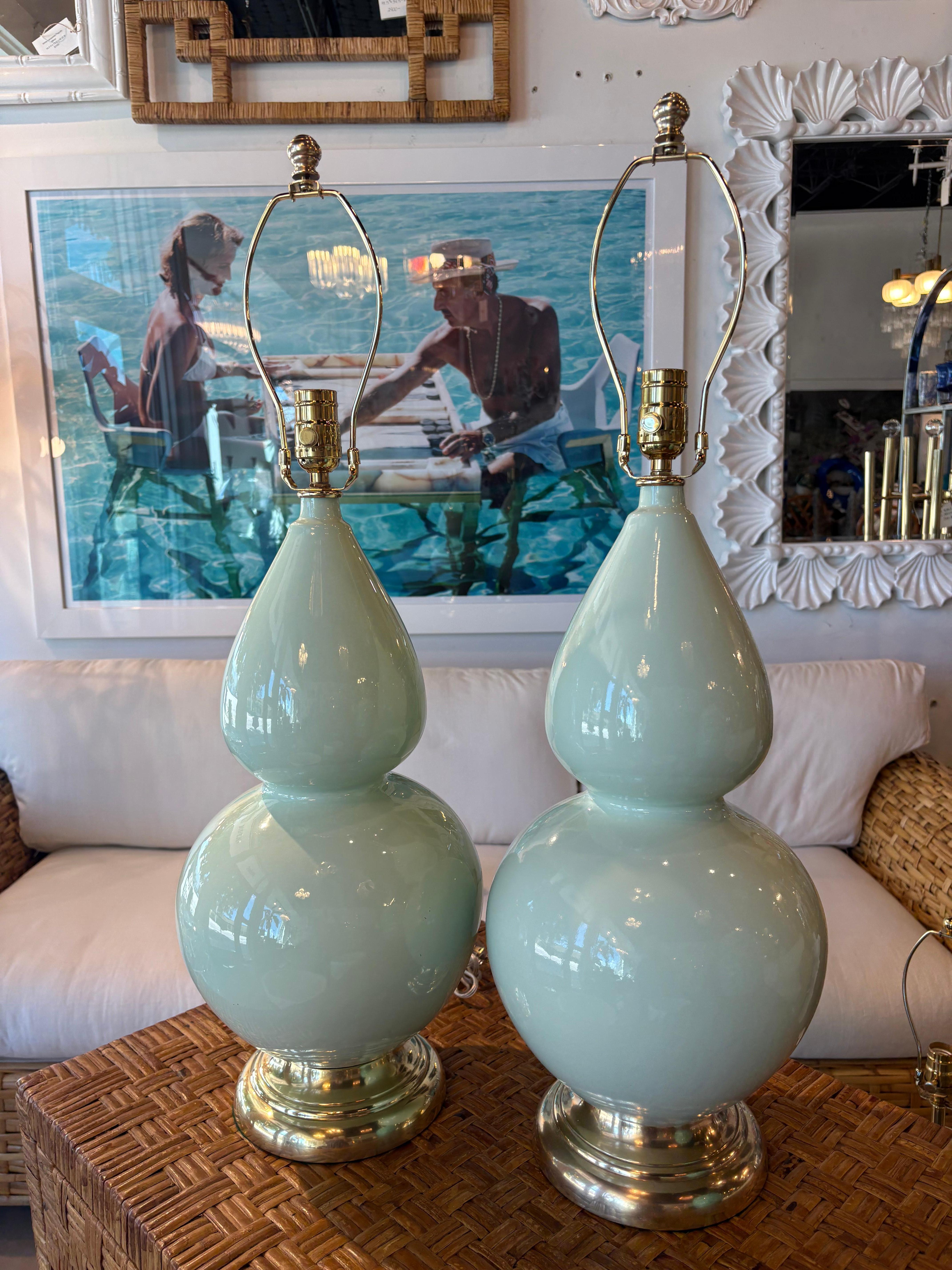 Vintage Mint Green Ceramic Gourd Shape Table Lamps Newly Wired & Brass Hardware For Sale 3