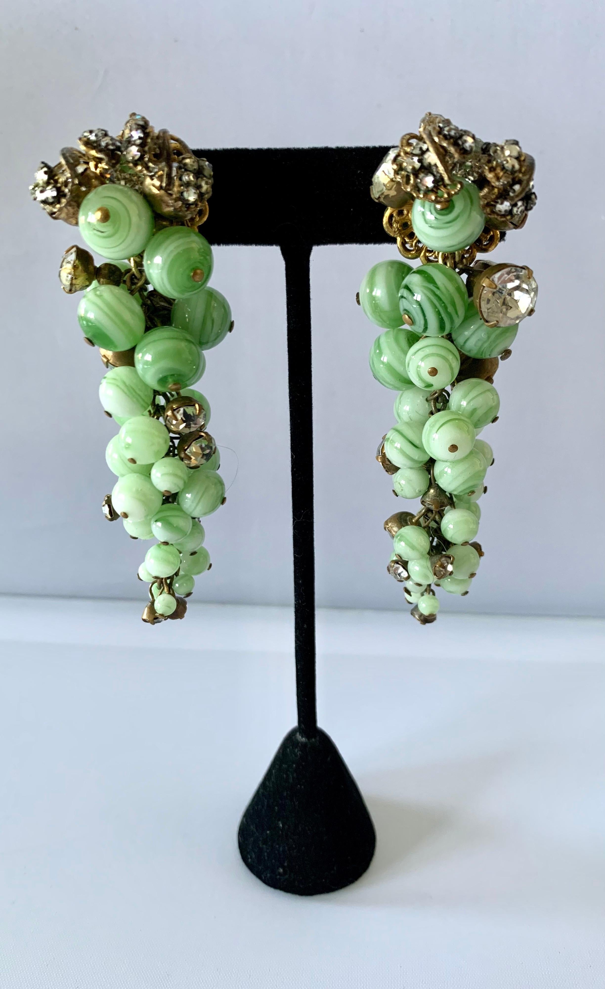 Miriam Haskell Trauben-Cluster-Ohrringe, Vintage  im Zustand „Gut“ im Angebot in Palm Springs, CA