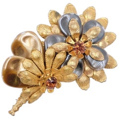 Retro Miriam Haskell Mother of Pearl Flowers Brooch