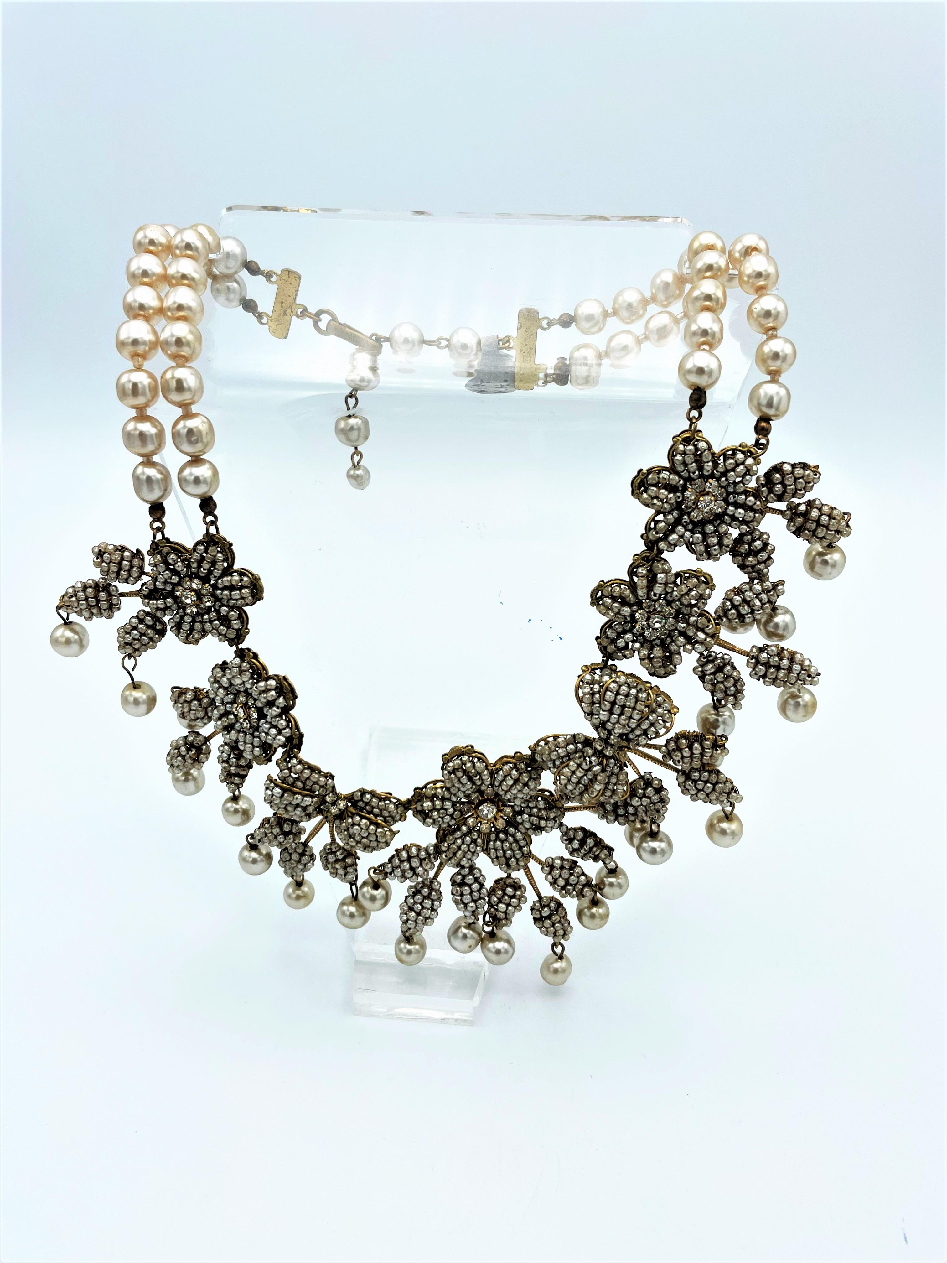 Vintage Miriam Haskell set, necklace and clip-on earing collectore pieces, 1940s For Sale 5