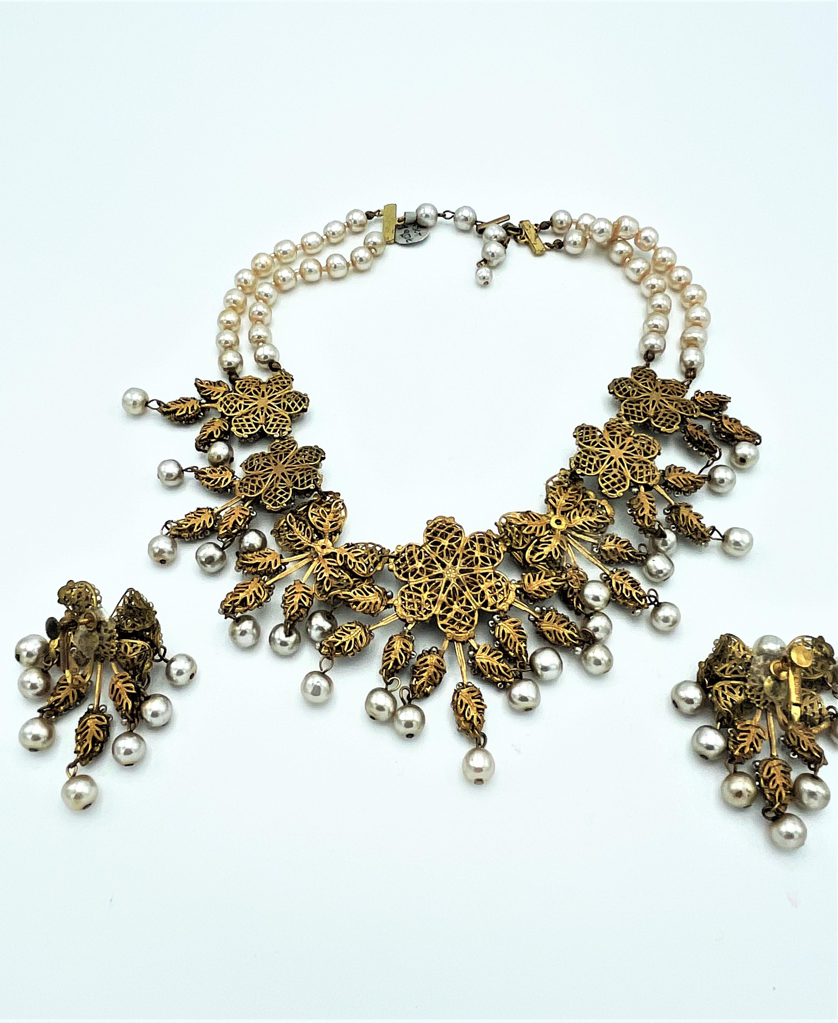 Vintage Miriam Haskell set, necklace and clip-on earing collectore pieces, 1940s For Sale 6