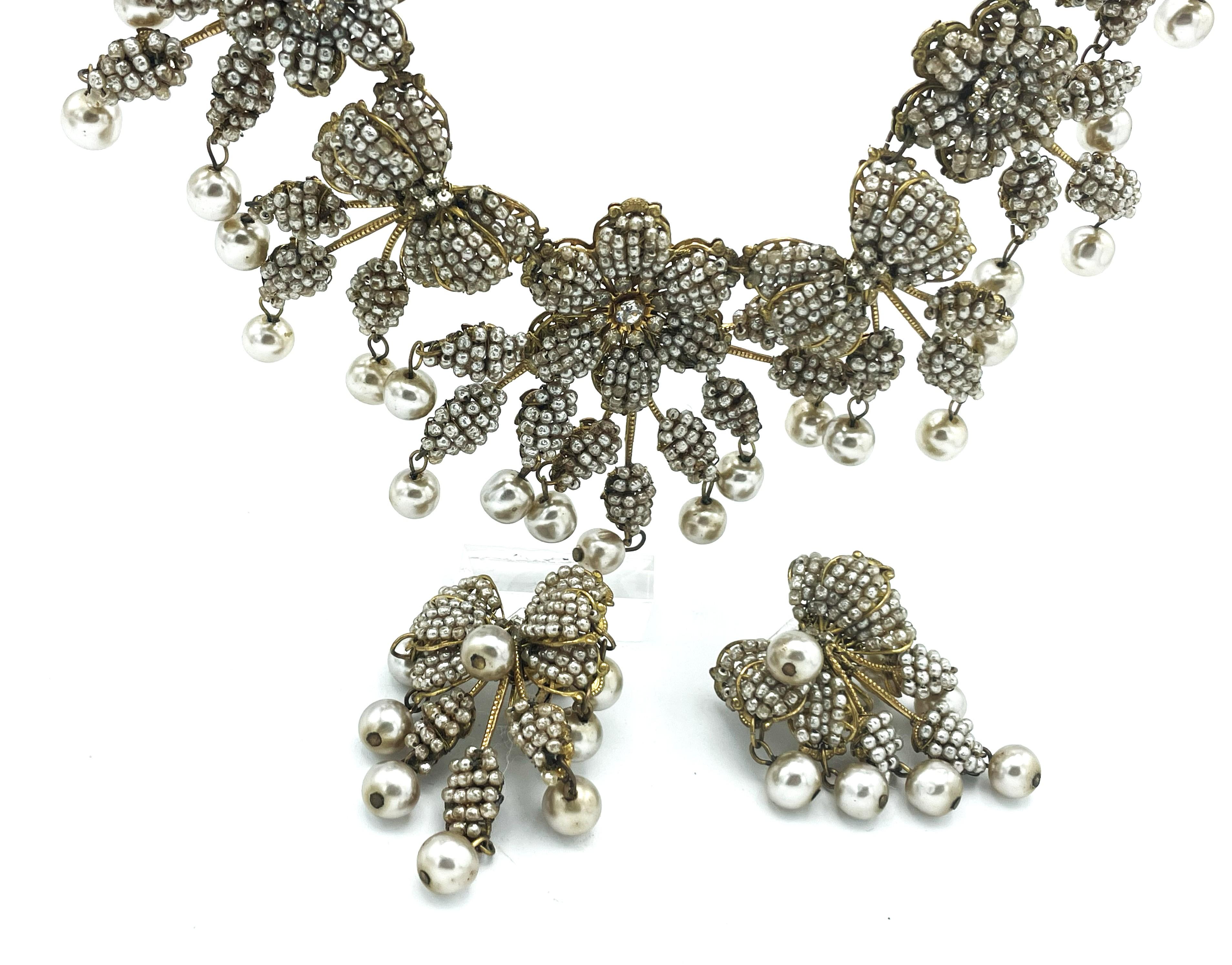 Ensemble vintage Miriam Haskell, collier et boucles d'oreilles à clips de collection, années 1940 en vente 10