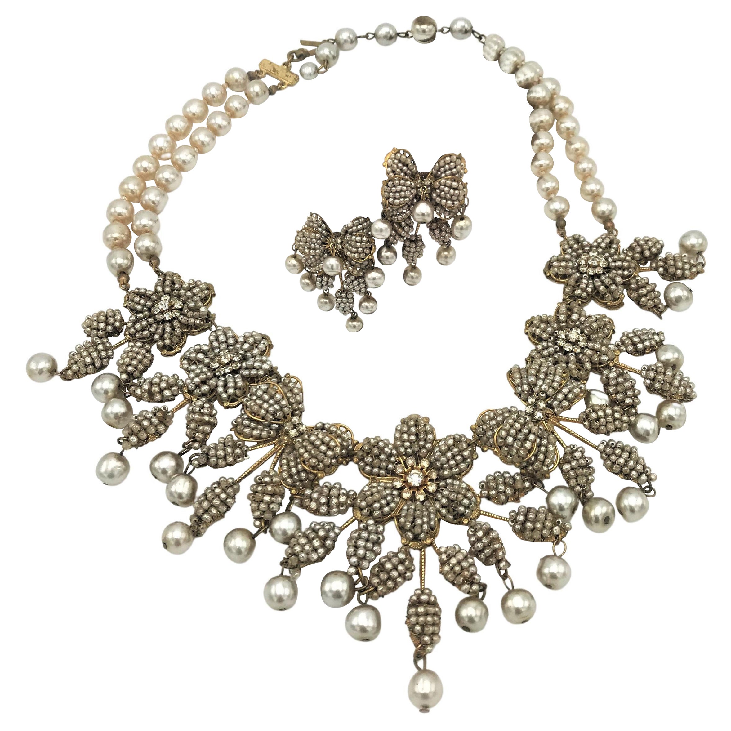 Miriam Haskell Vintage-Set, Halskette und Ohrclips für Sammlerstücke, 1940er Jahre im Angebot