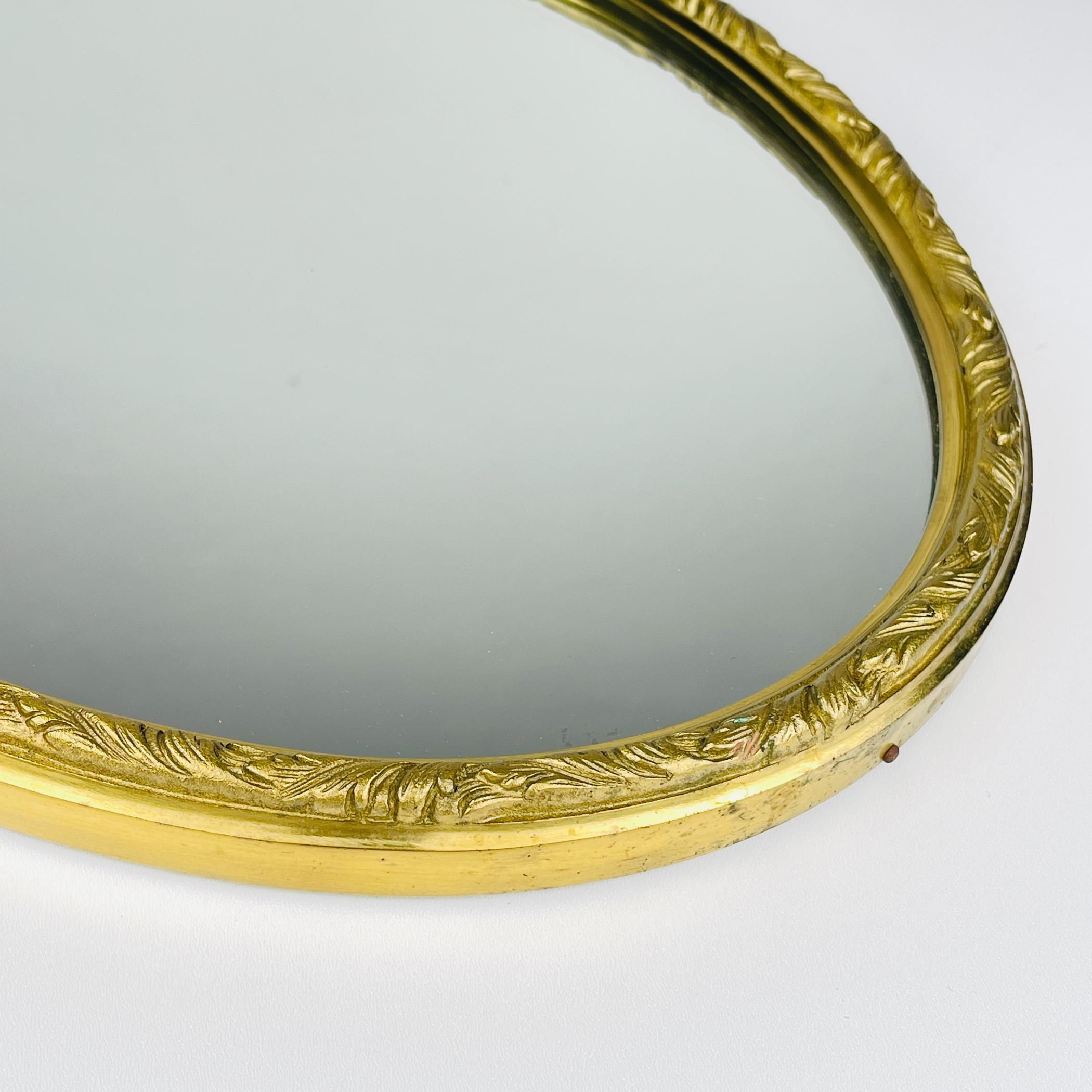 Miroir vintage avec cadre en laiton, Italie, années 1950 Bon état - En vente à Miklavž Pri Taboru, SI