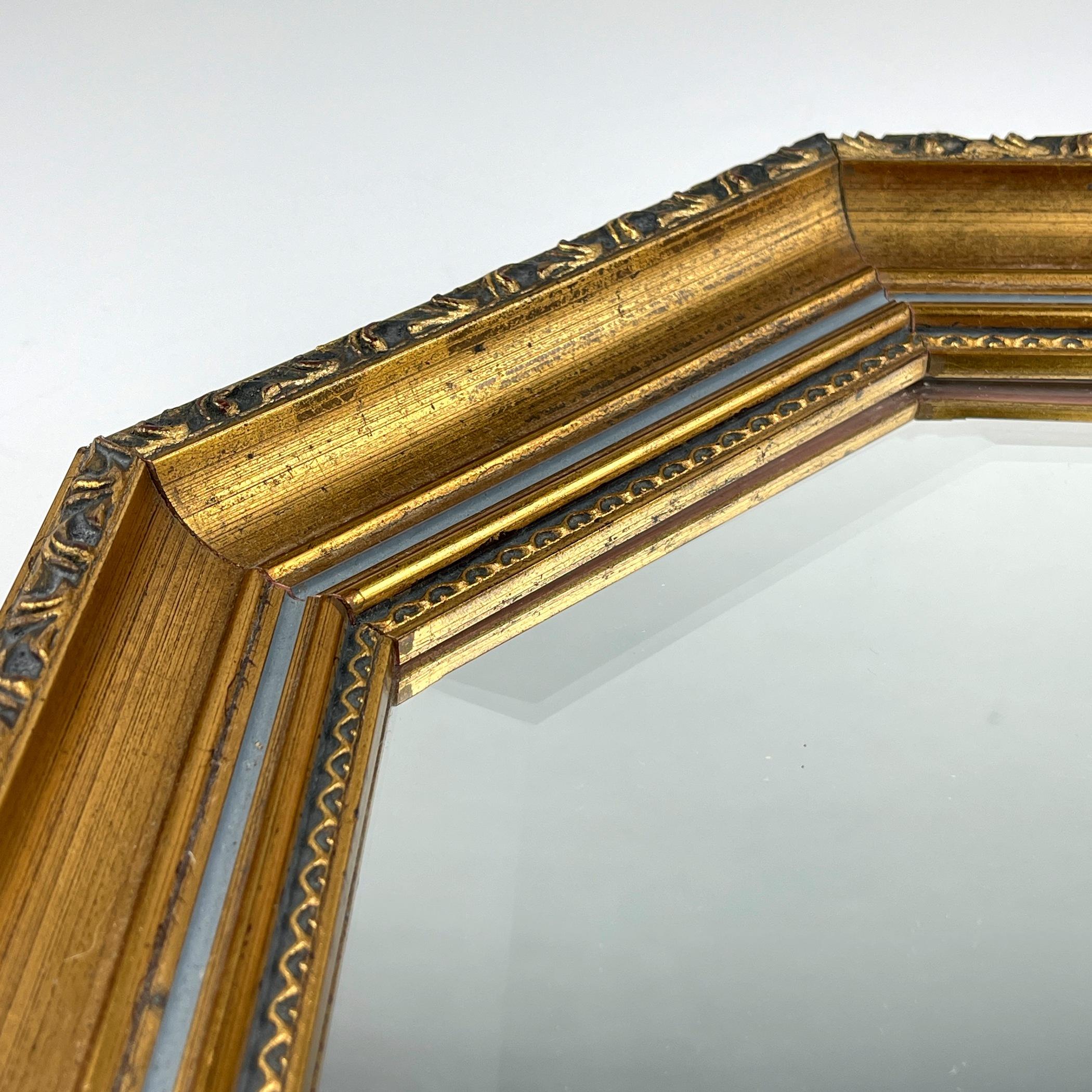 Vintage Mirror in golden wooden octagonal frame, Italy 1950s  3