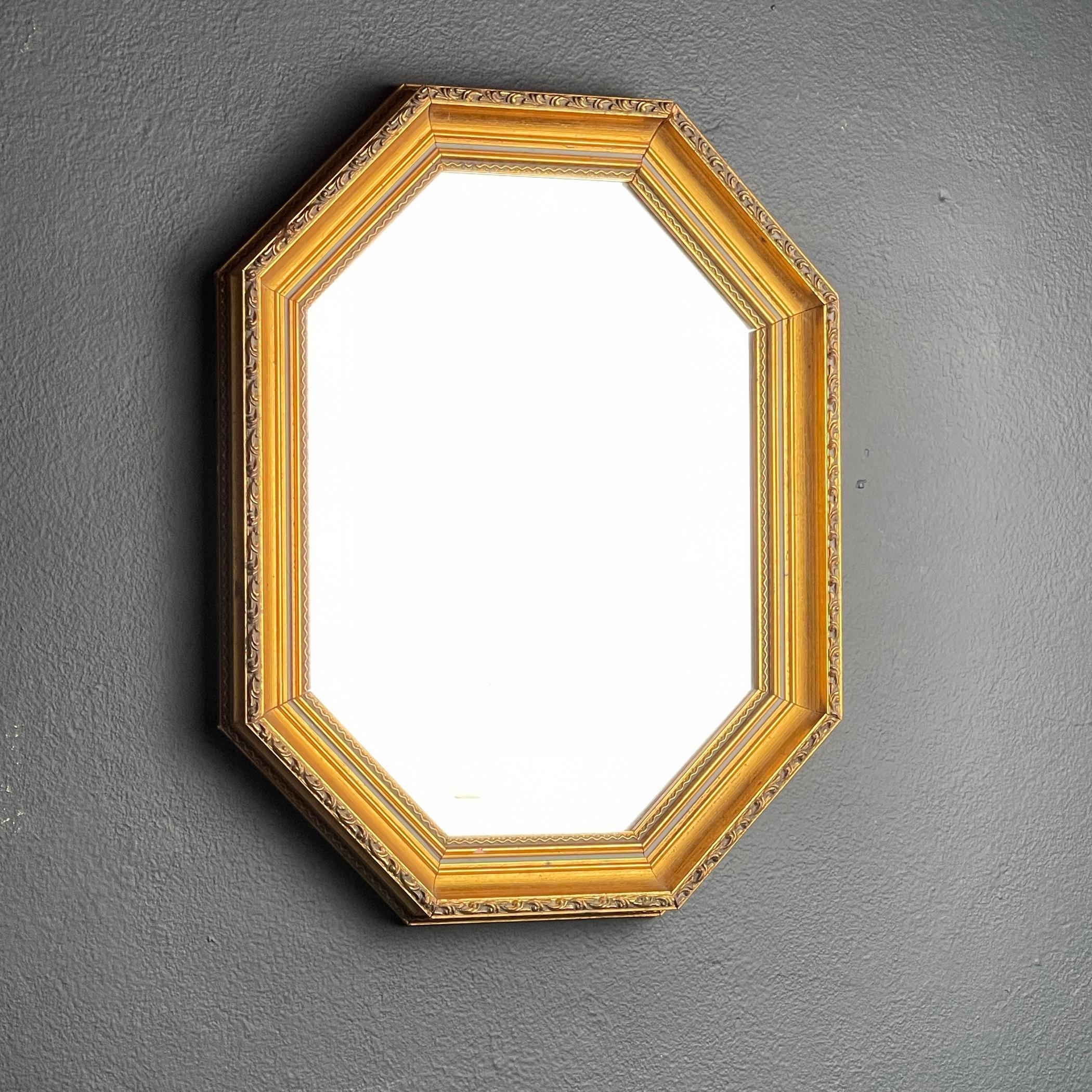 Mid-Century Modern Vintage Mirror in golden wooden octagonal frame, Italy 1950s 
