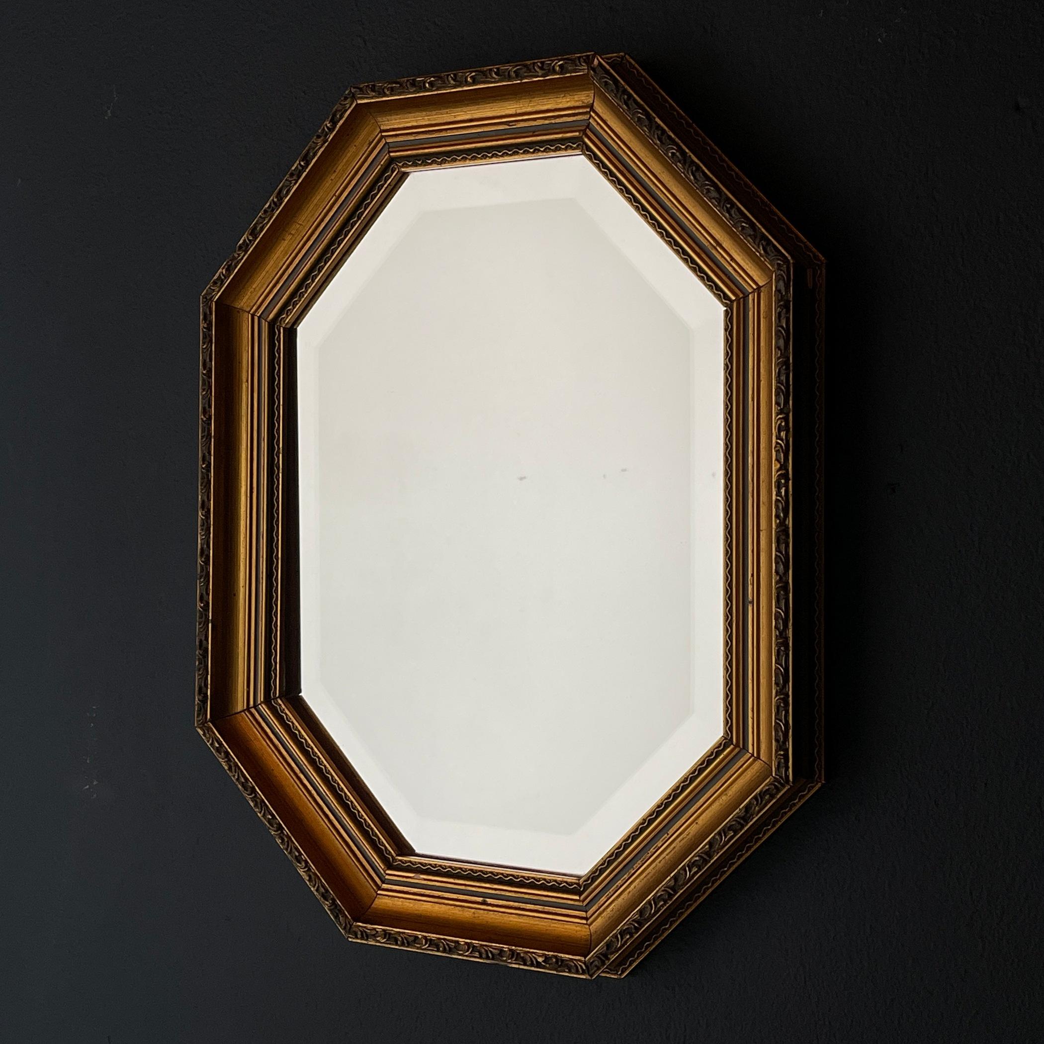 Italian Vintage Mirror in golden wooden octagonal frame, Italy 1950s 