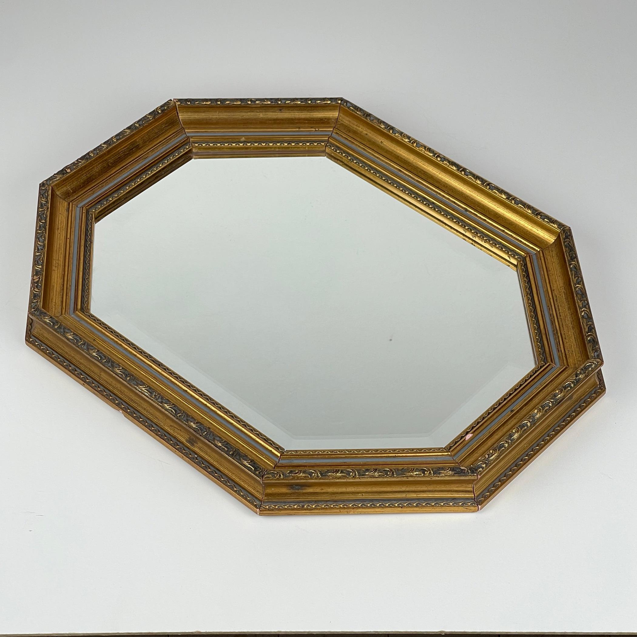 20th Century Vintage Mirror in golden wooden octagonal frame, Italy 1950s 