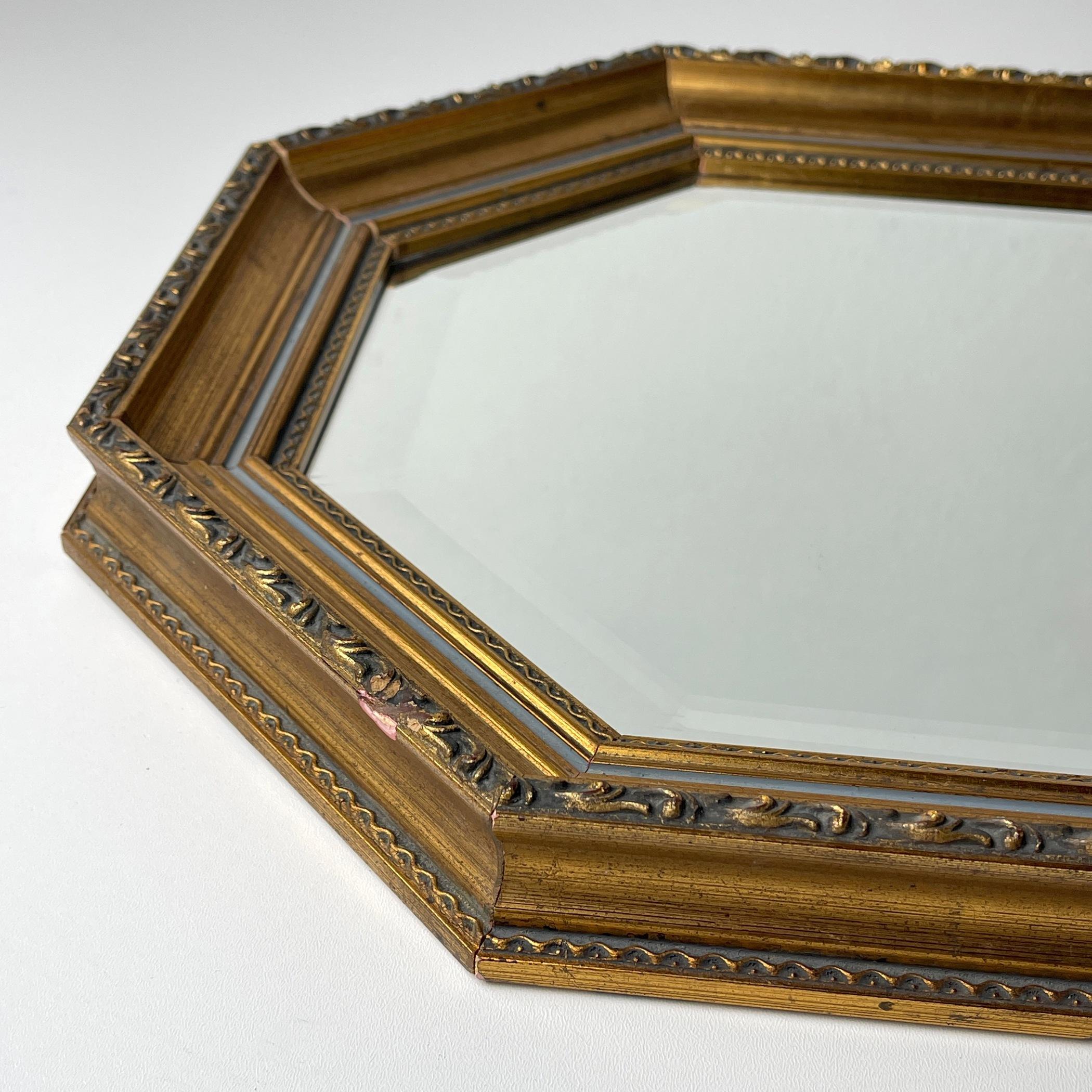 Vintage Mirror in golden wooden octagonal frame, Italy 1950s  2