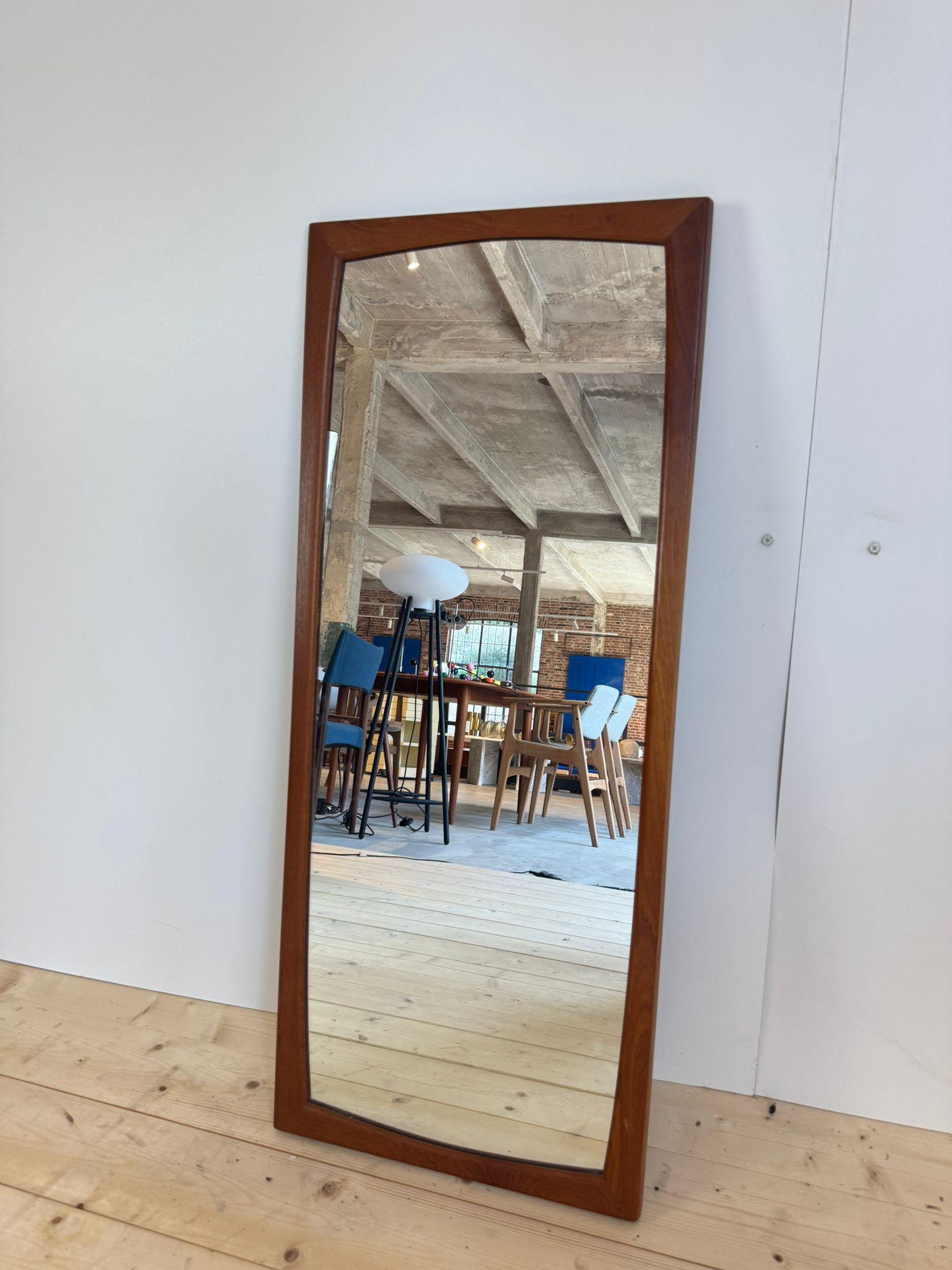 Vintage mirror in teak, Denmark 1960 Bon état - En vente à Torino, IT