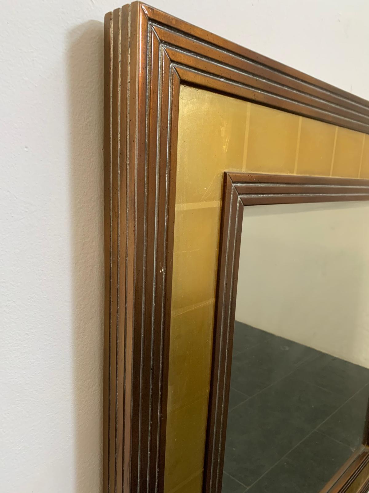 Miroir vintage avec cadre en bois, années 1970 Bon état - En vente à Montelabbate, PU
