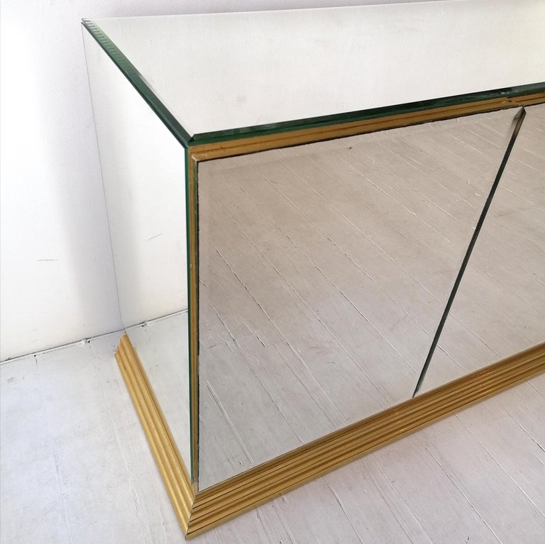Vintage Mirrored Sideboard with Brass Base, by Ello Furniture USA, 1970s / 80s For Sale 2