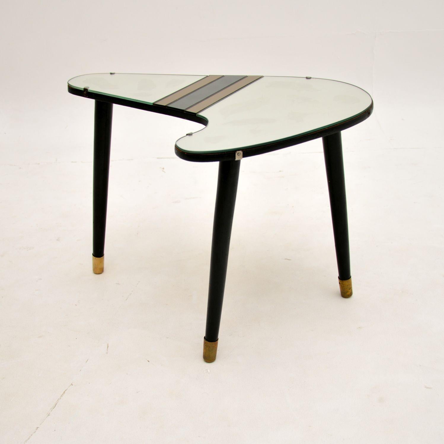 Mid-Century Modern Vintage Mirrored Top Side Table For Sale