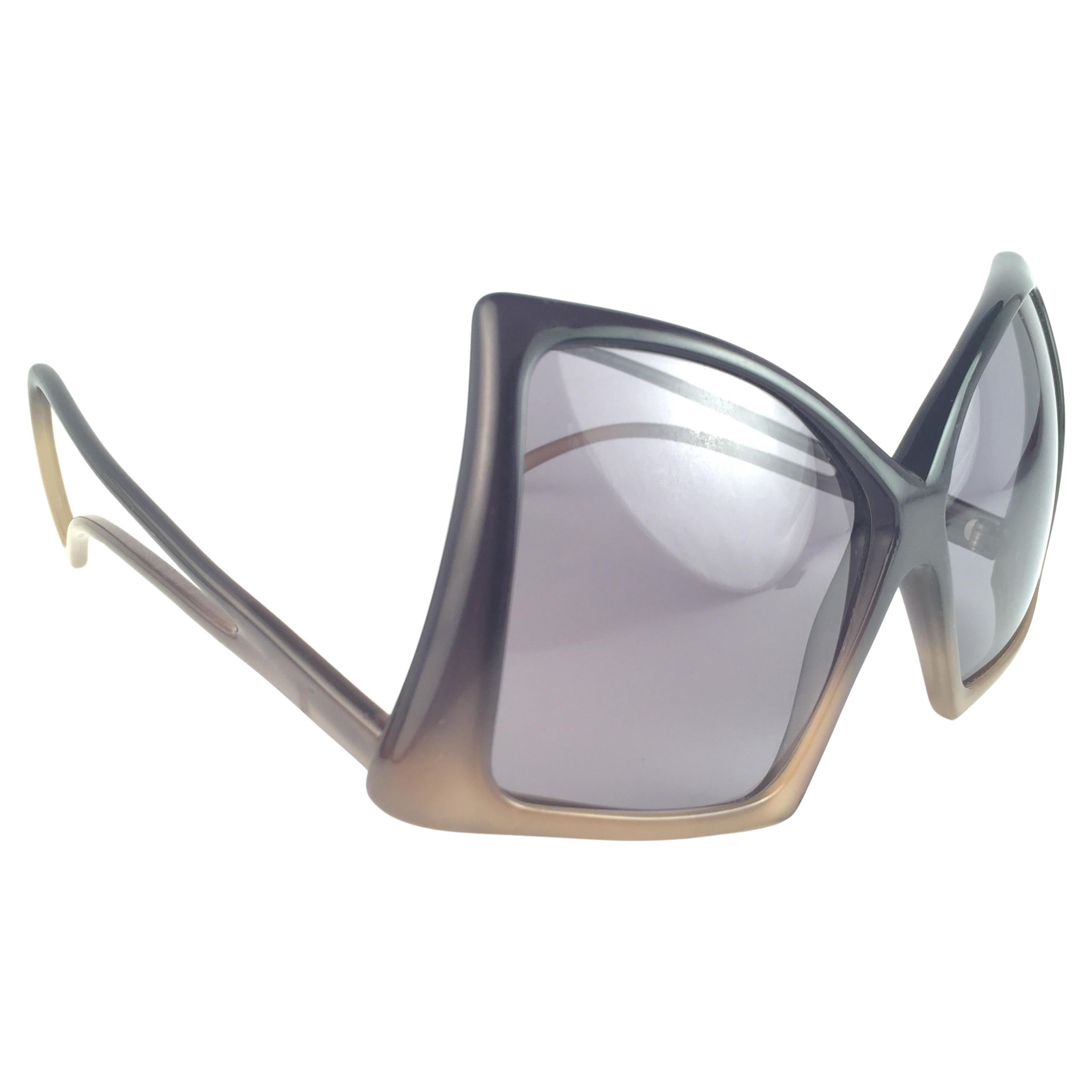 Vintage Miss Dior Mask Shield Green Optyl Sunglasses Germany 1970's For Sale